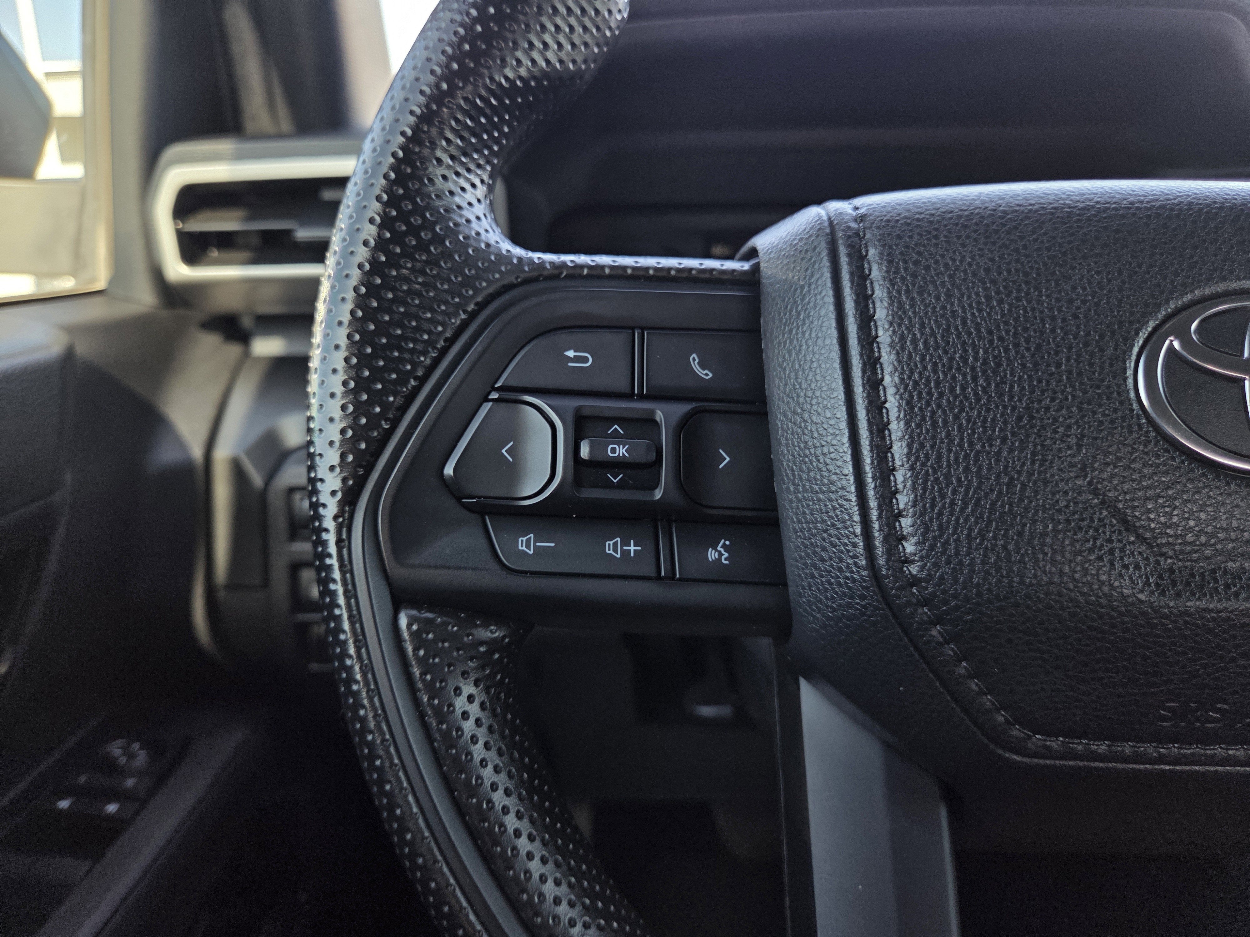 2024 Toyota Tacoma 2WD SR