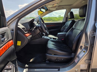 2010 Subaru Outback 2.5i Limited