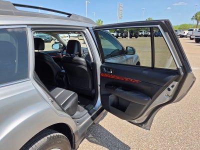 2010 Subaru Outback 2.5i Limited