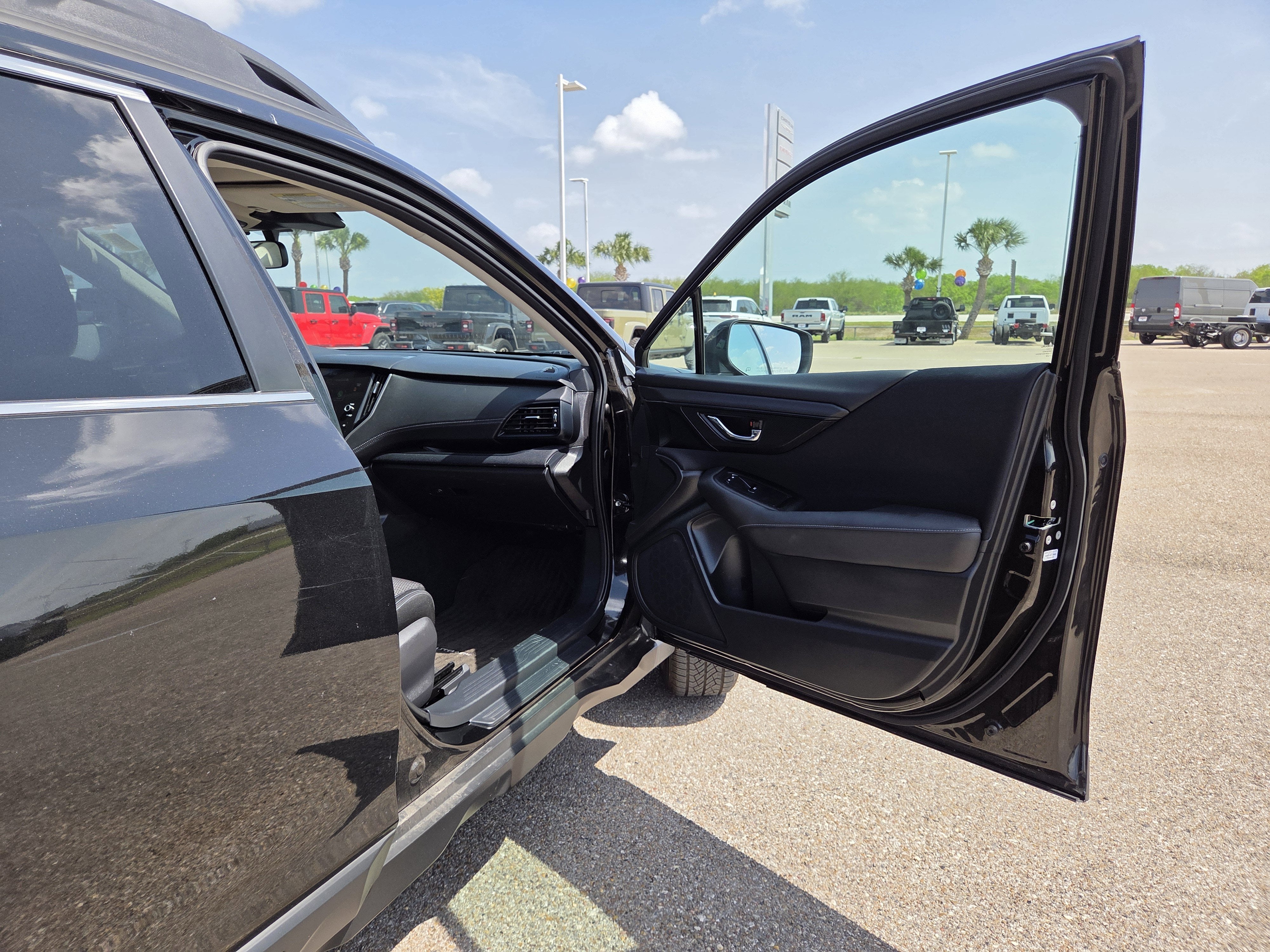 2023 Subaru Outback Premium