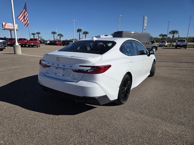 2025 Toyota Camry SE