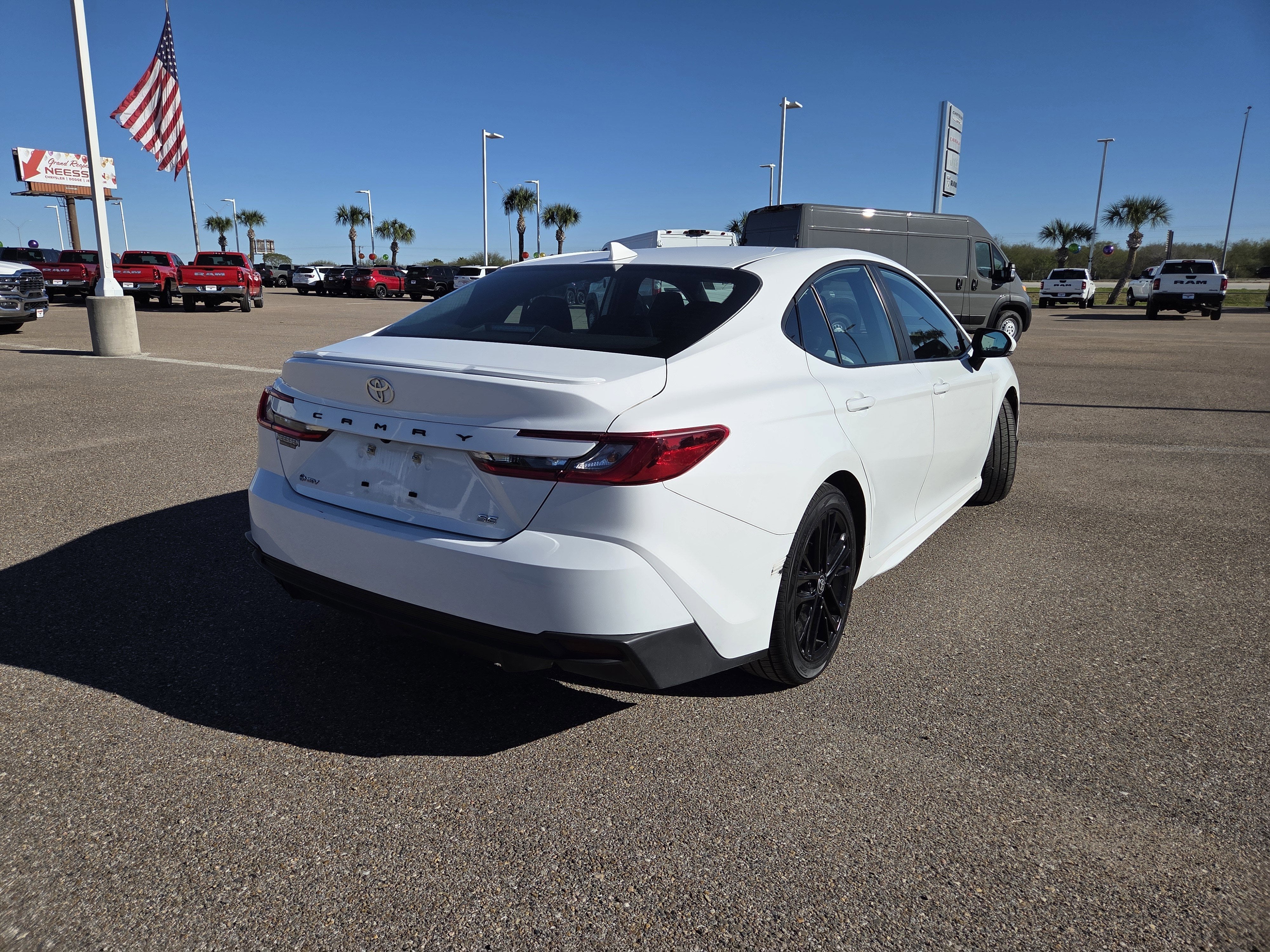 2025 Toyota Camry SE