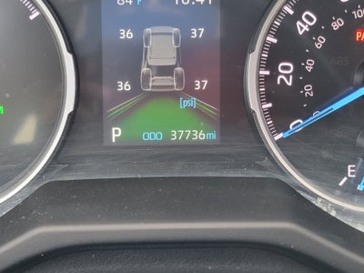 2022 Toyota RAV4 Hybrid XLE