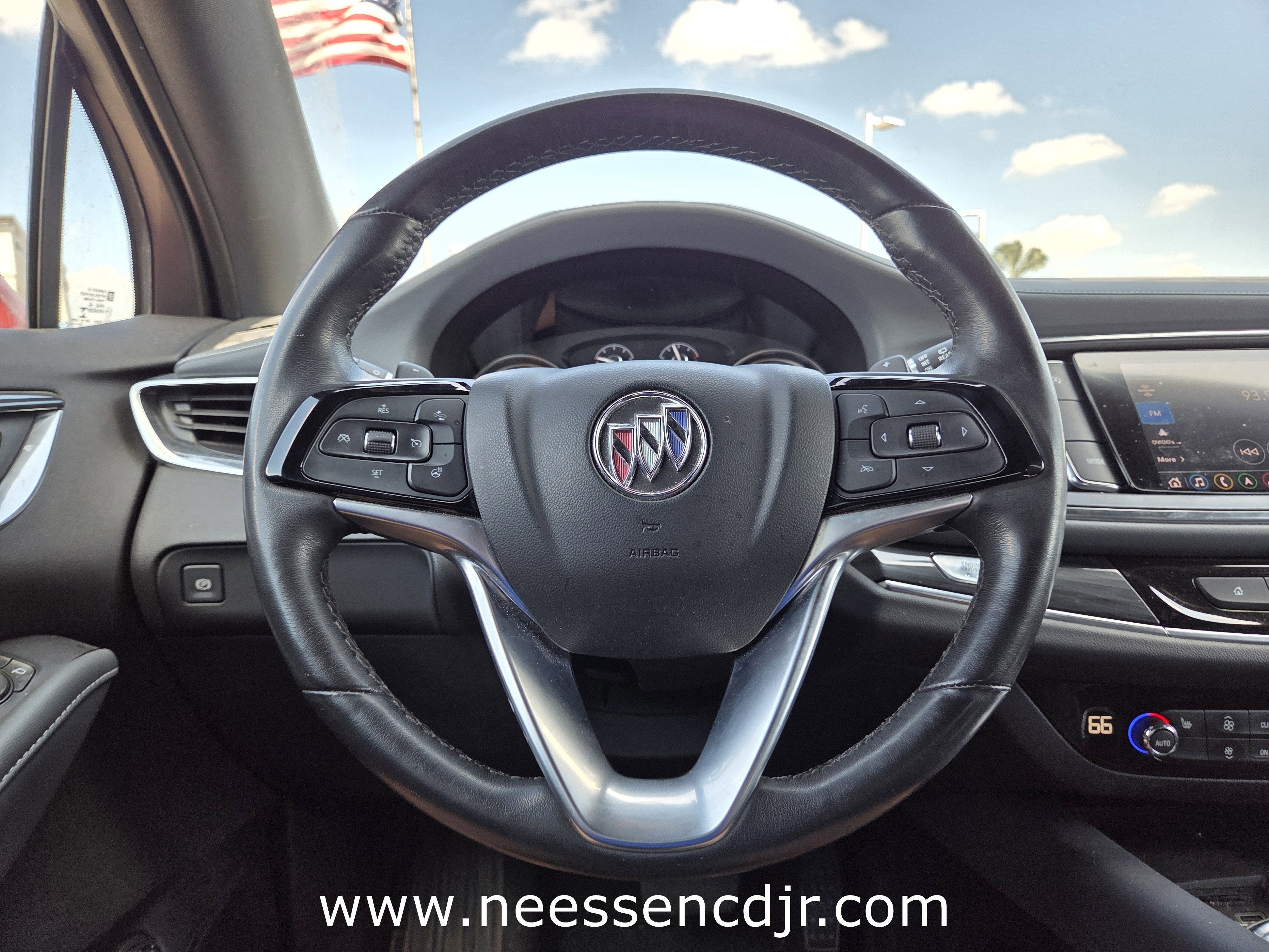 2023 Buick Enclave Essence