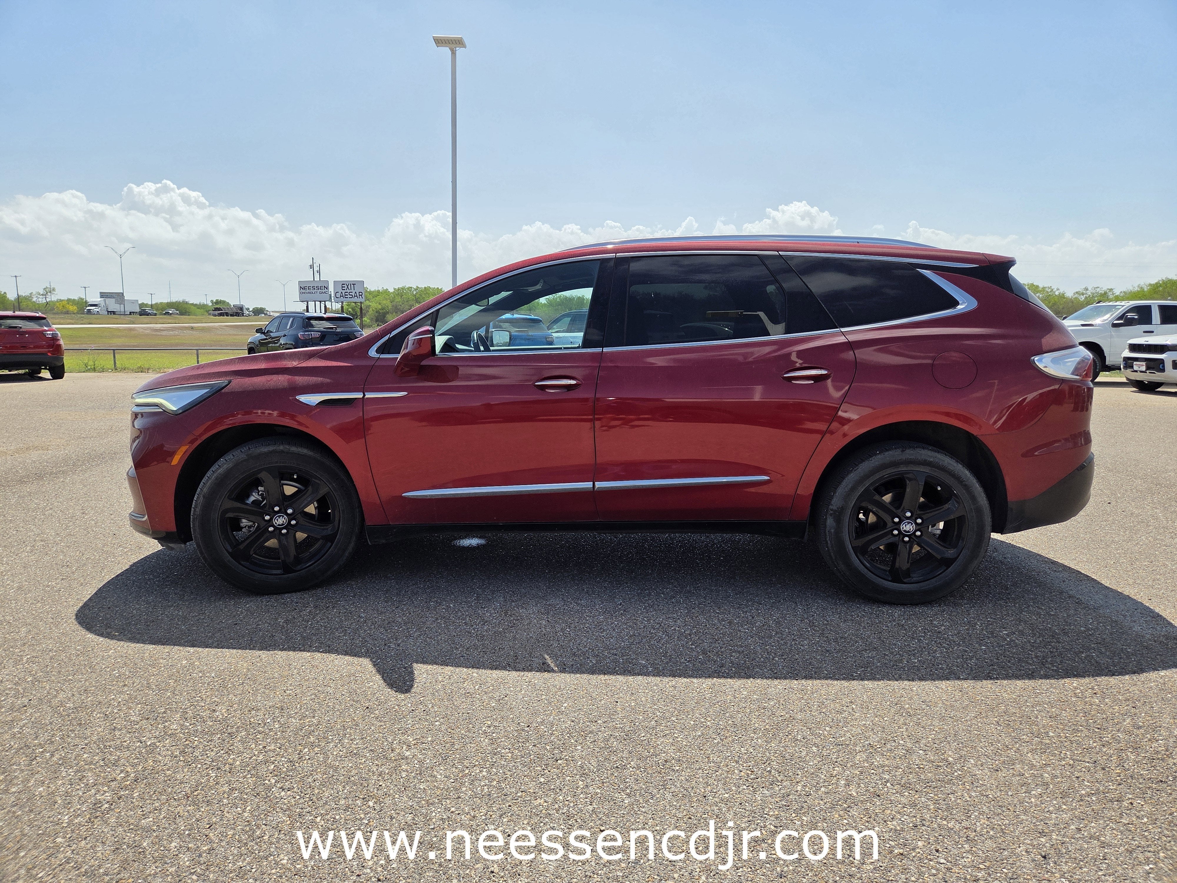 2023 Buick Enclave Essence