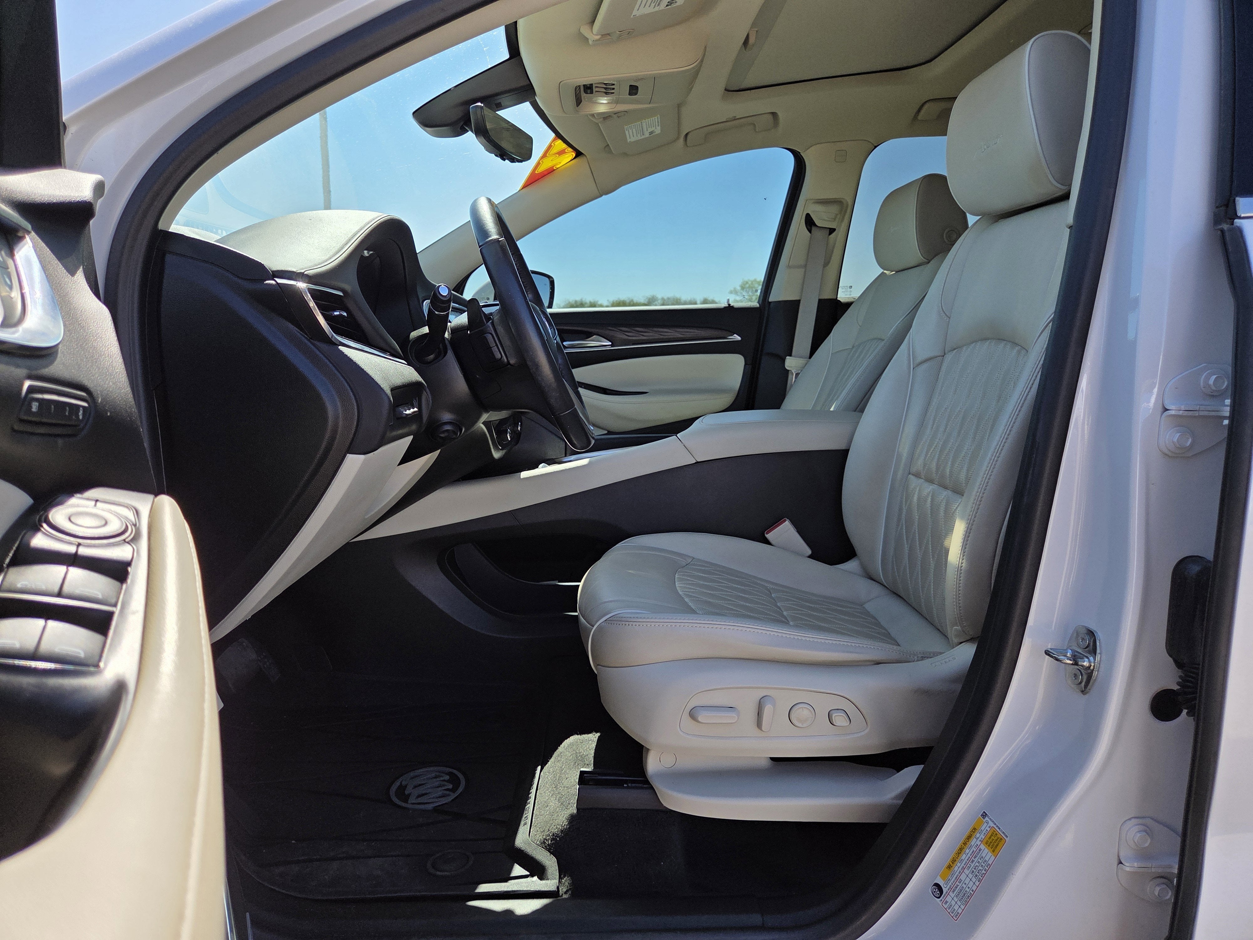 2022 Buick Enclave Avenir