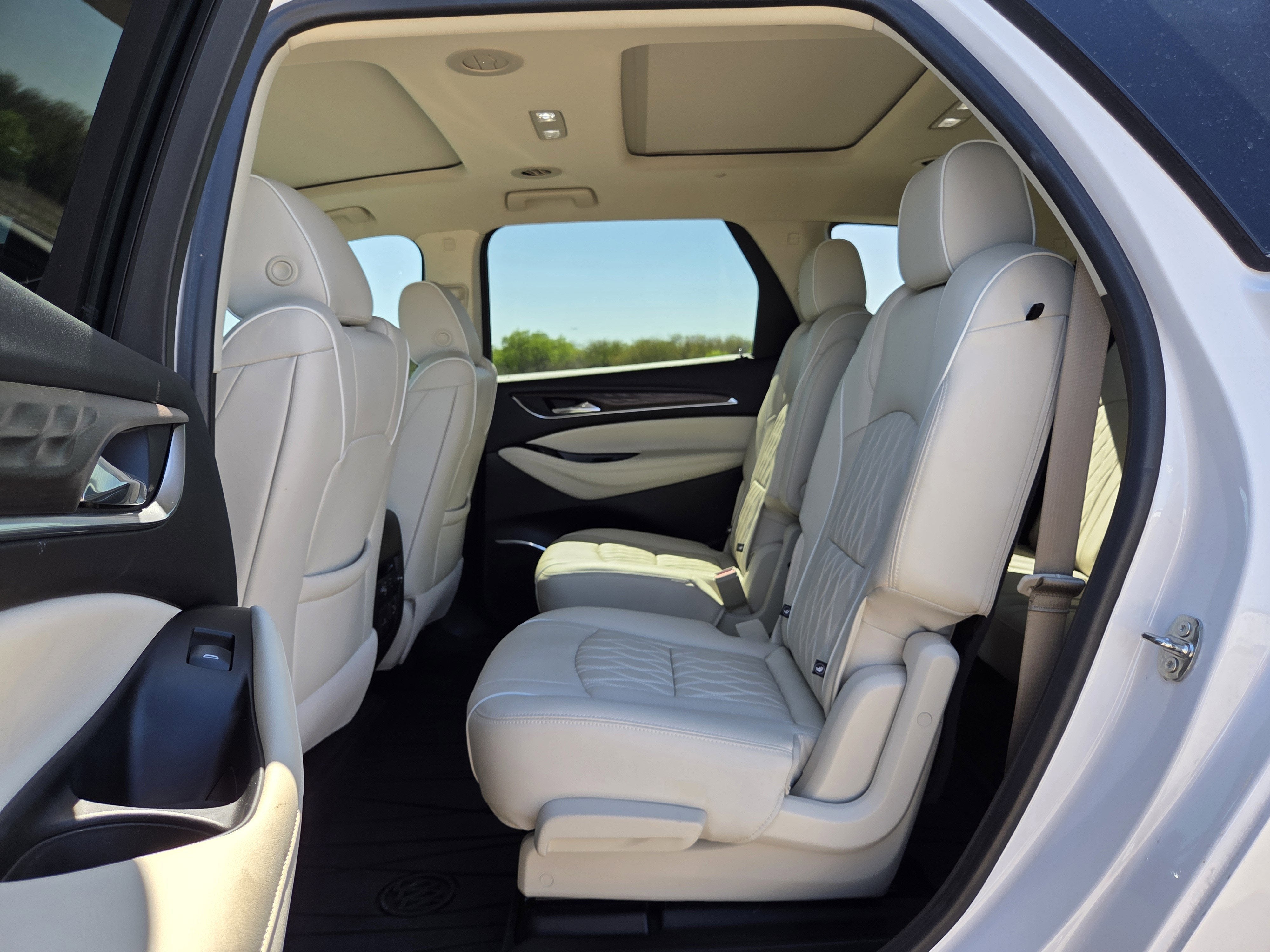 2022 Buick Enclave Avenir