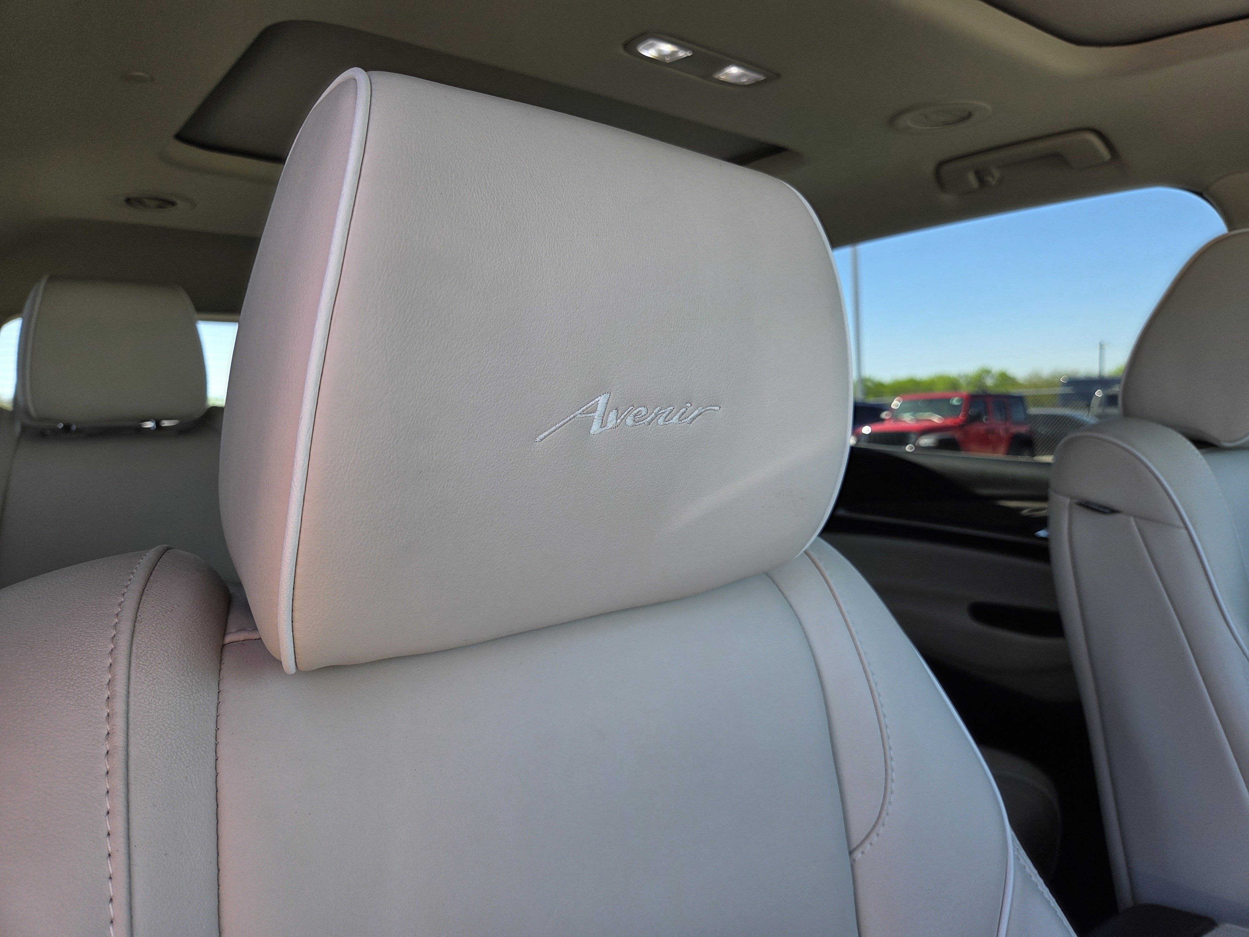 2022 Buick Enclave Avenir