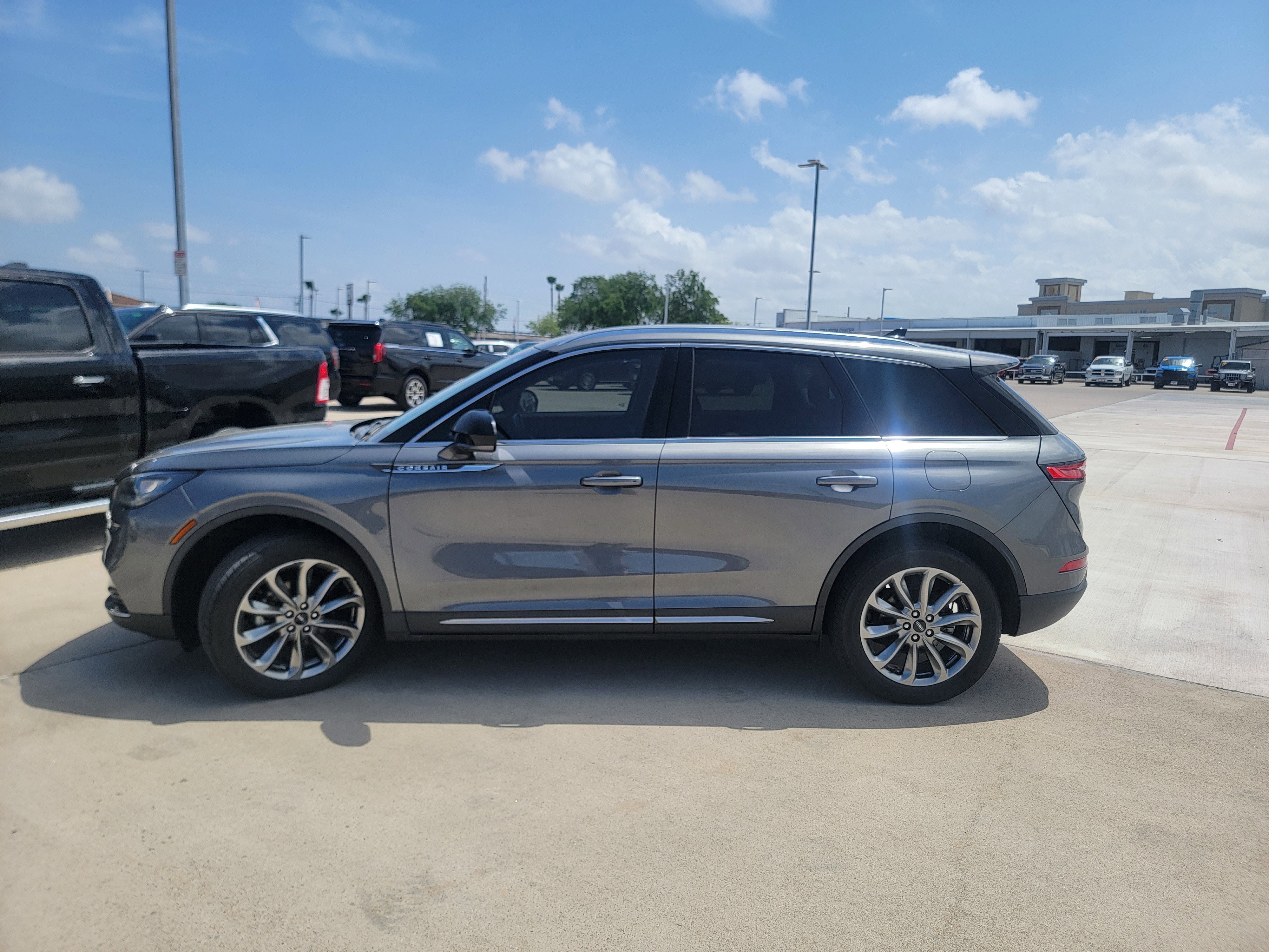 2022 Lincoln Corsair Standard