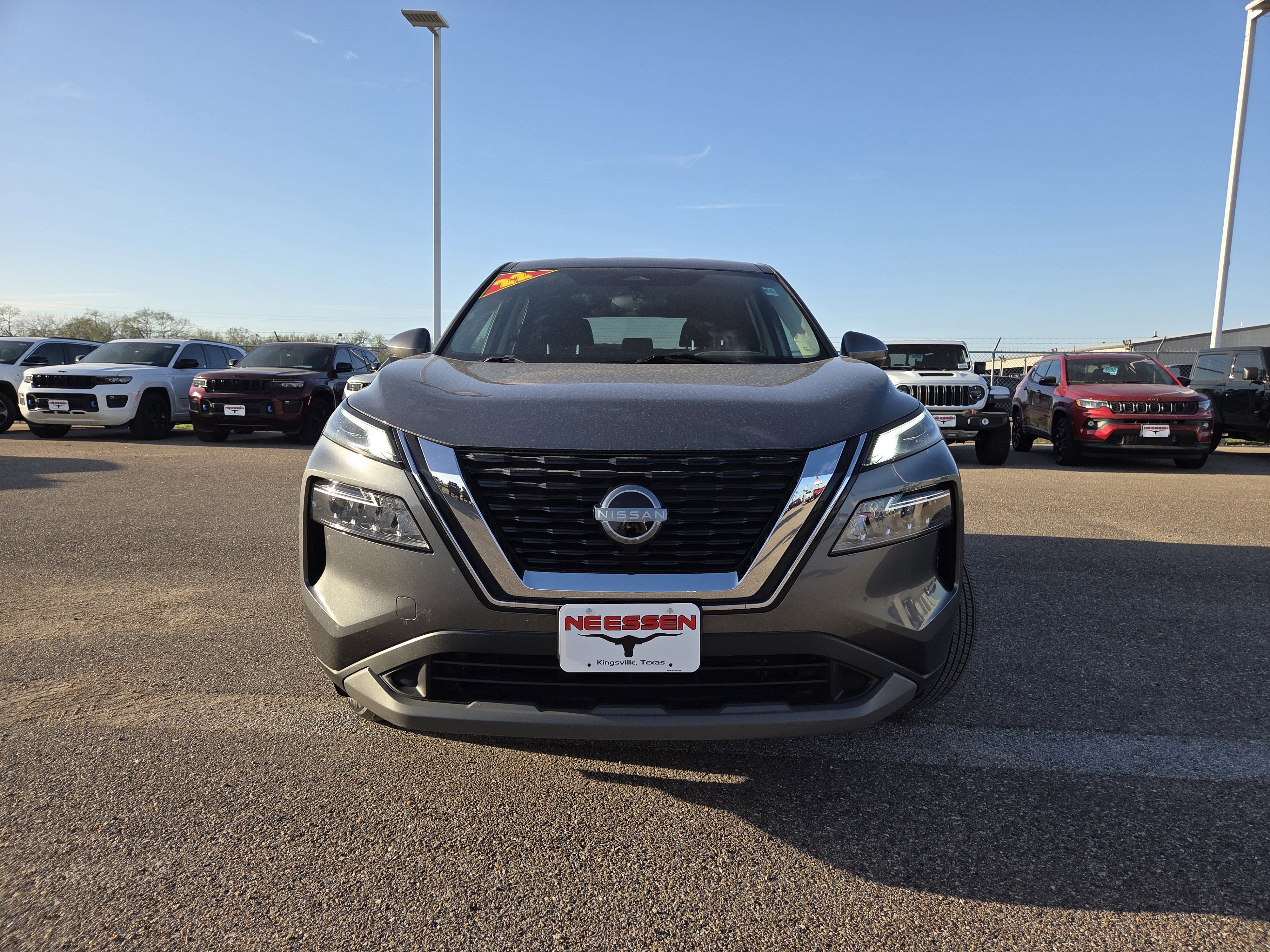 2022 Nissan Rogue SV