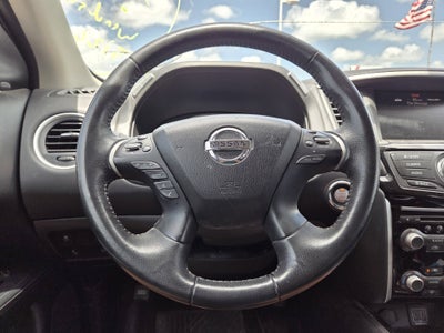 2019 Nissan Pathfinder SV