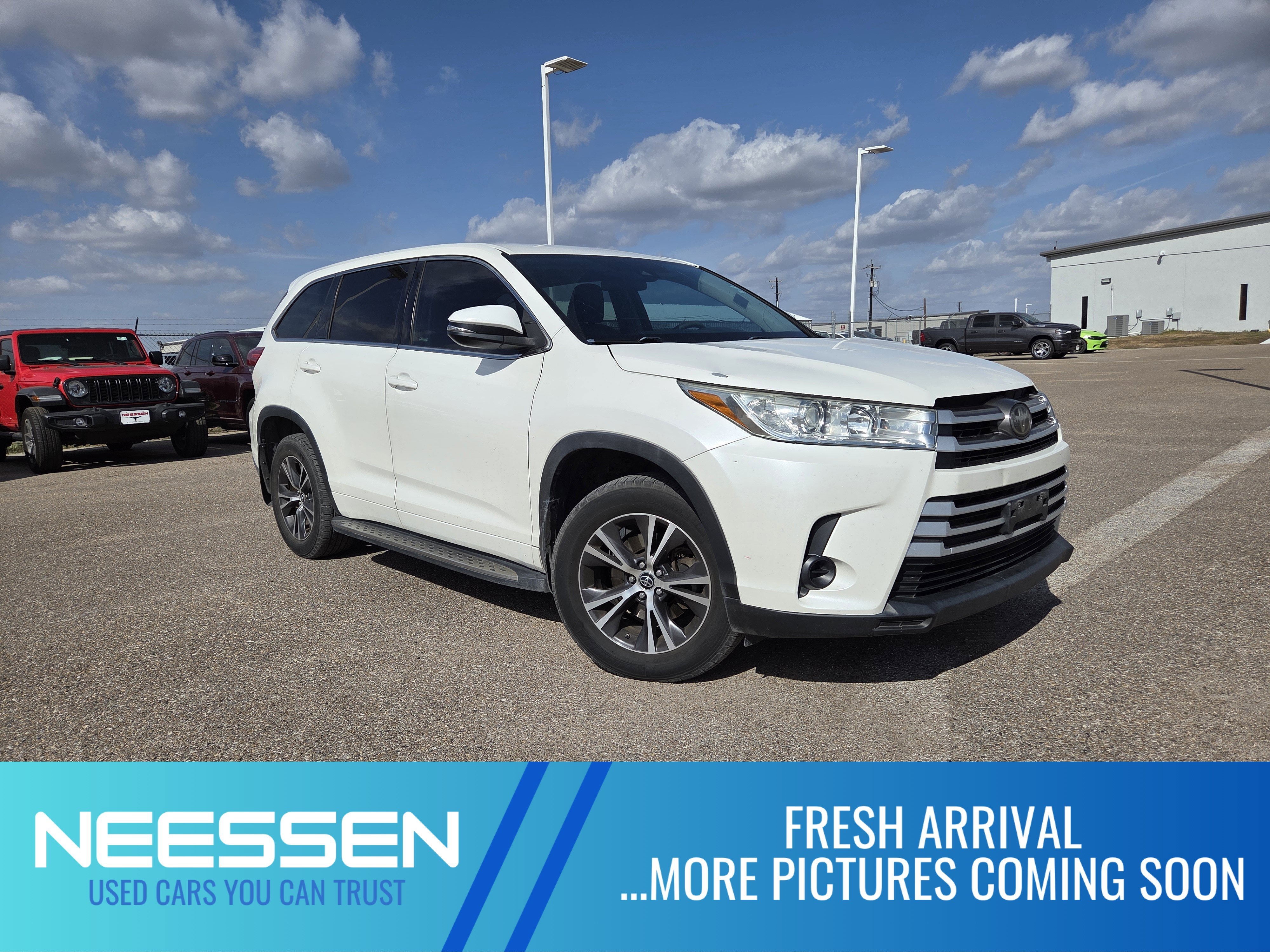 2018 Toyota Highlander LE