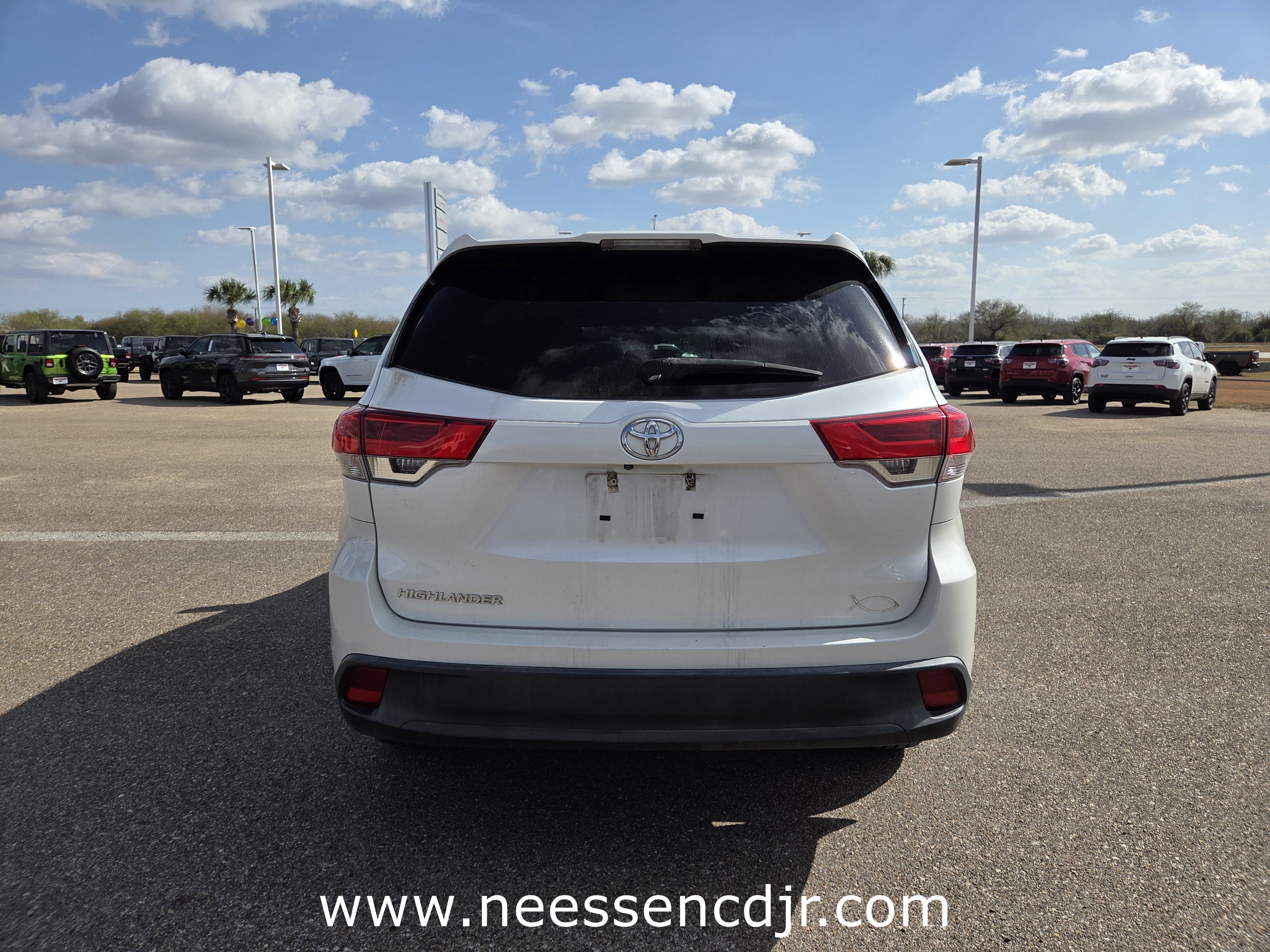 2018 Toyota Highlander LE