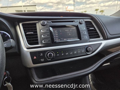 2018 Toyota Highlander LE