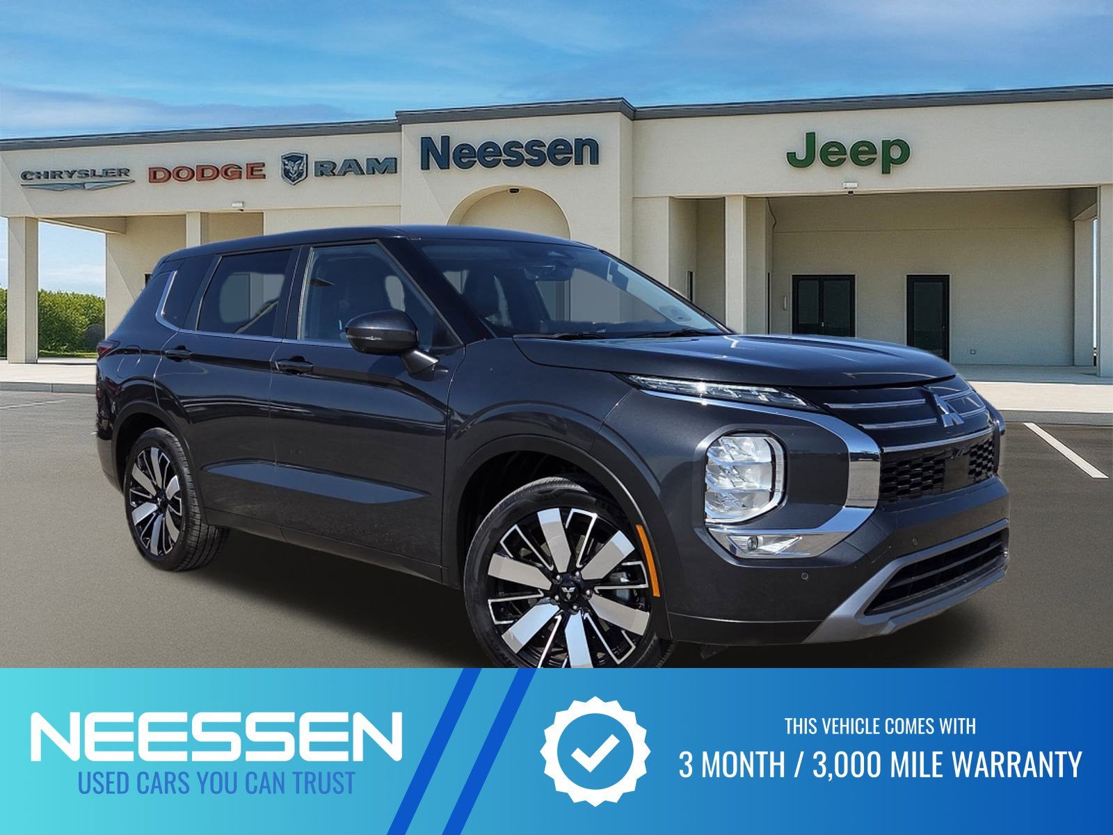 2025 Mitsubishi Outlander SE