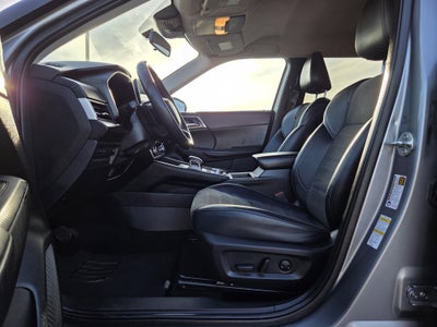 2024 Mitsubishi Outlander SE Black Edition