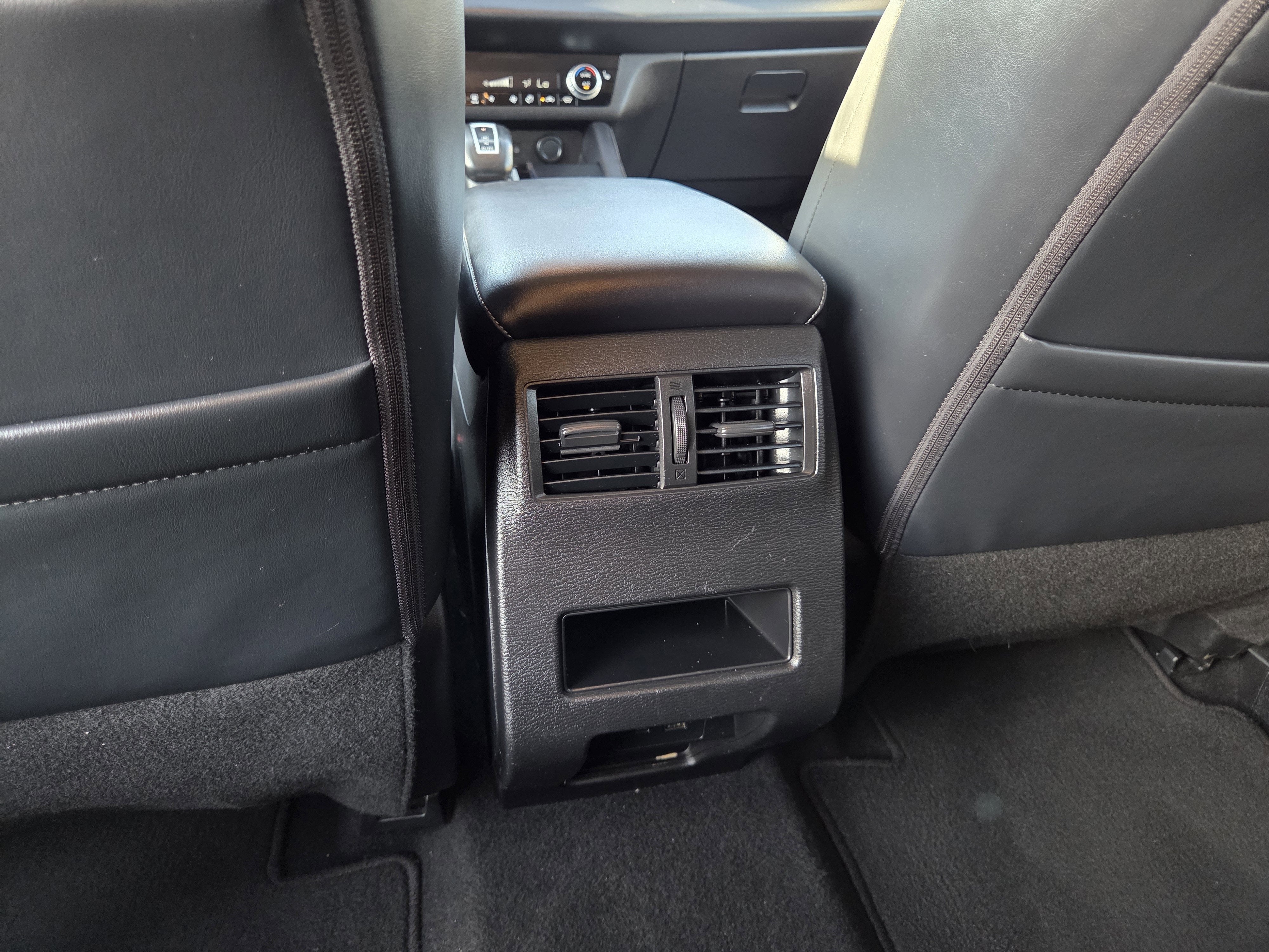 2024 Mitsubishi Outlander SE Black Edition