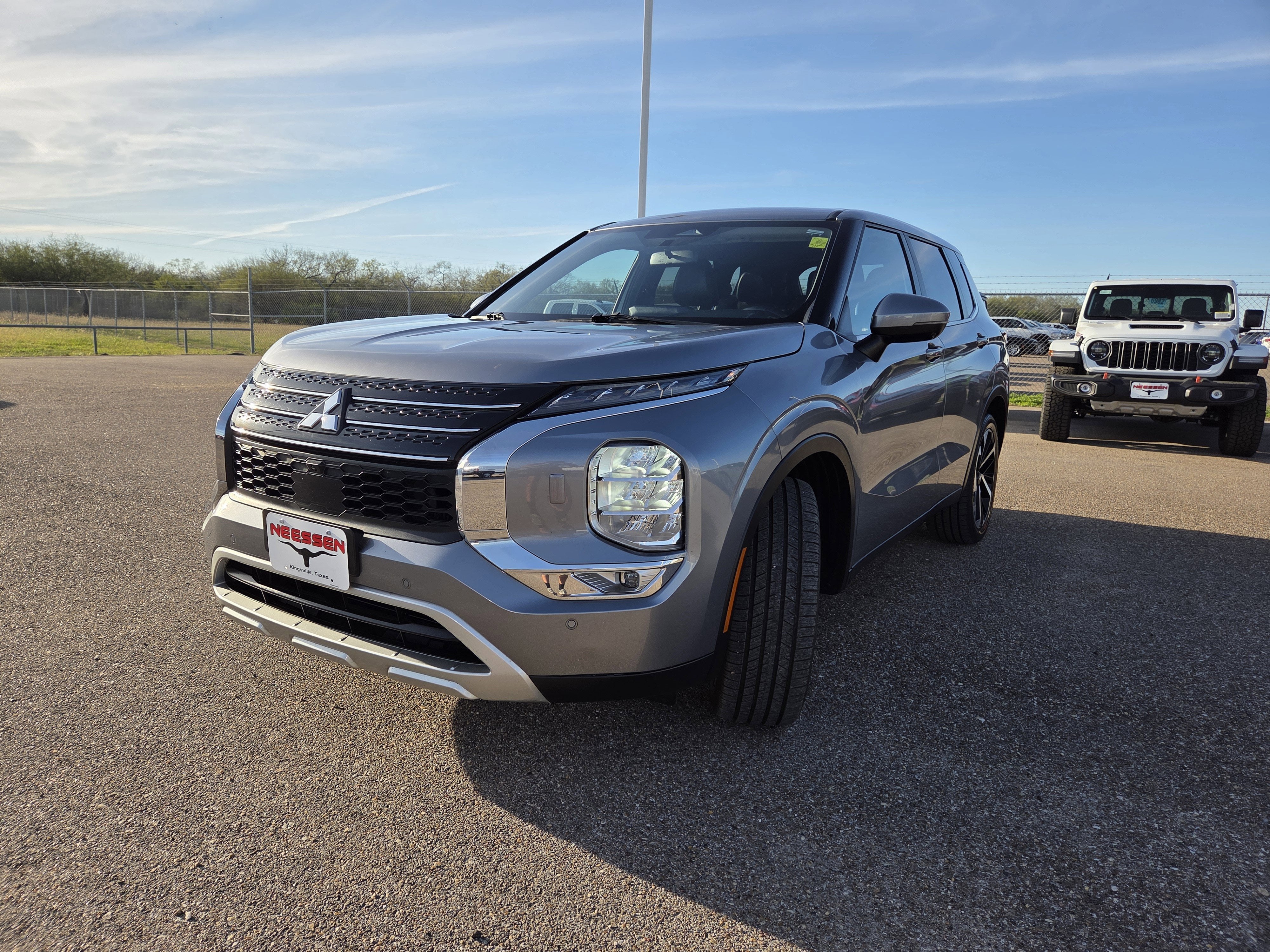 2024 Mitsubishi Outlander SE Black Edition