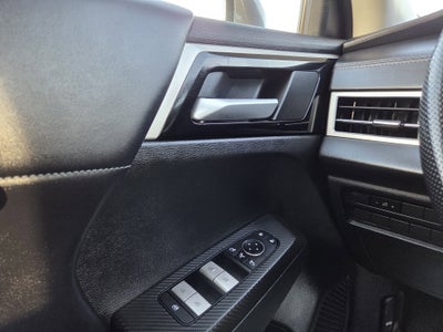 2024 Mitsubishi Outlander SE Black Edition