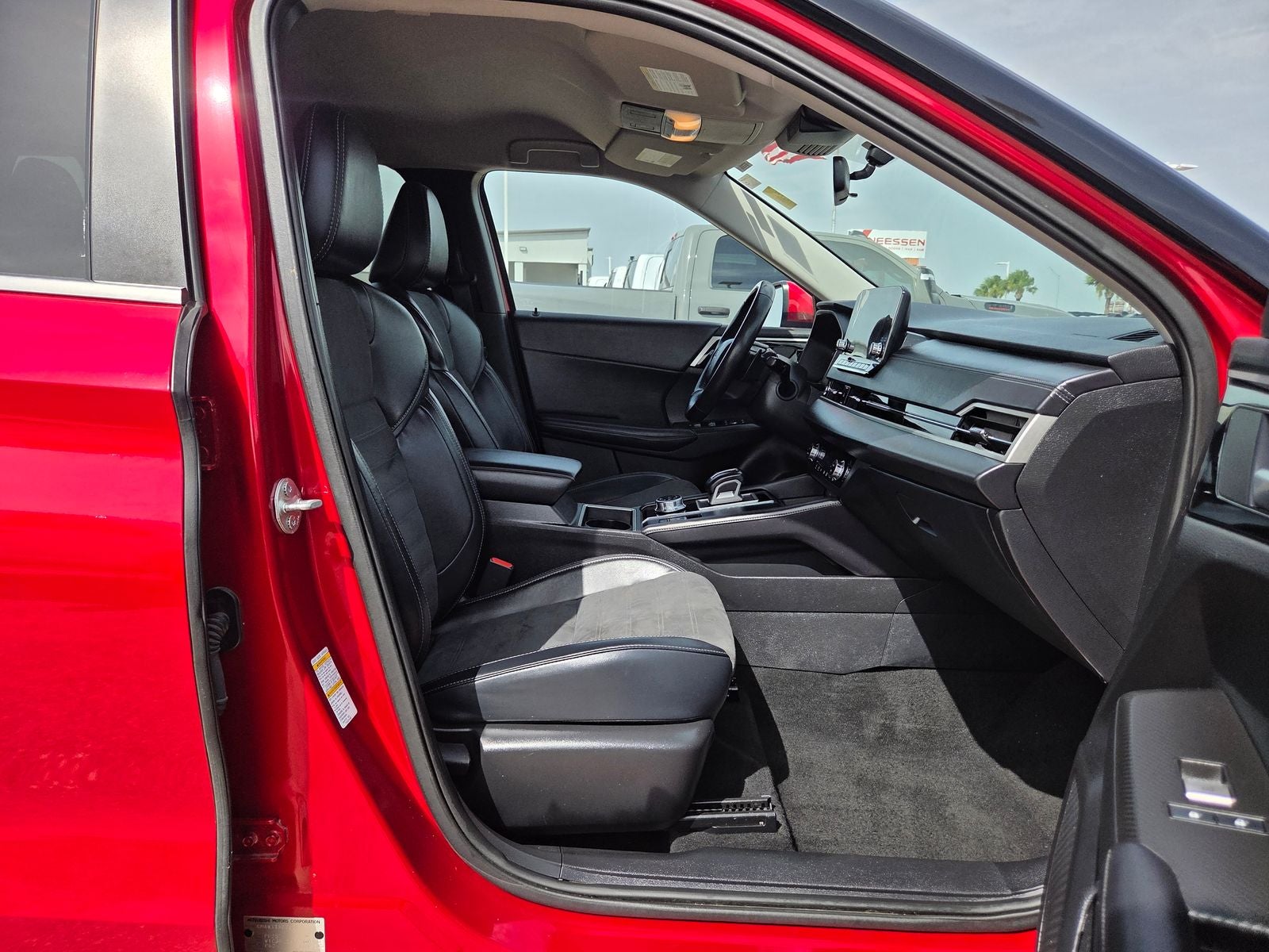 2024 Mitsubishi Outlander SE Black Edition