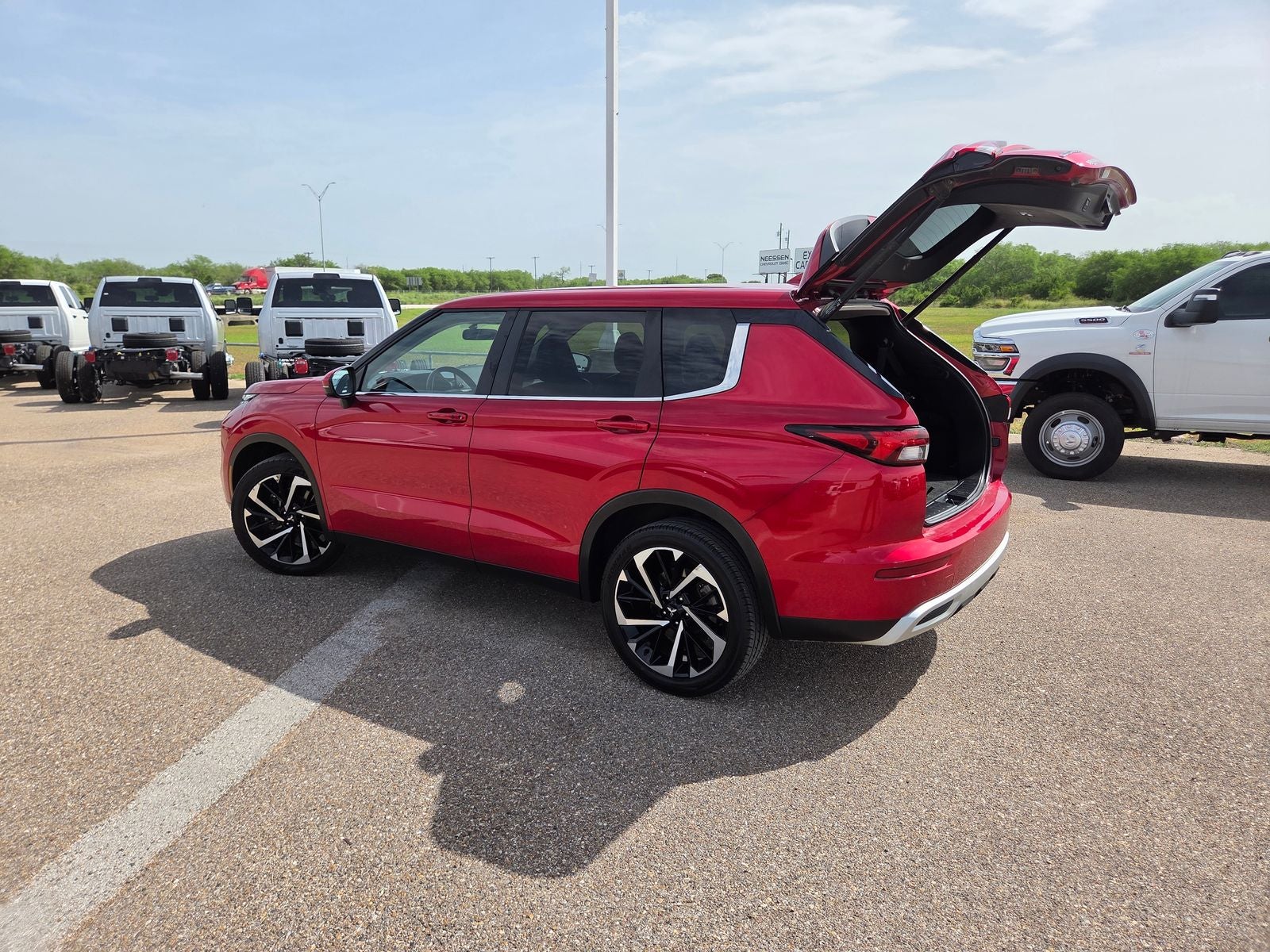2024 Mitsubishi Outlander SE Black Edition