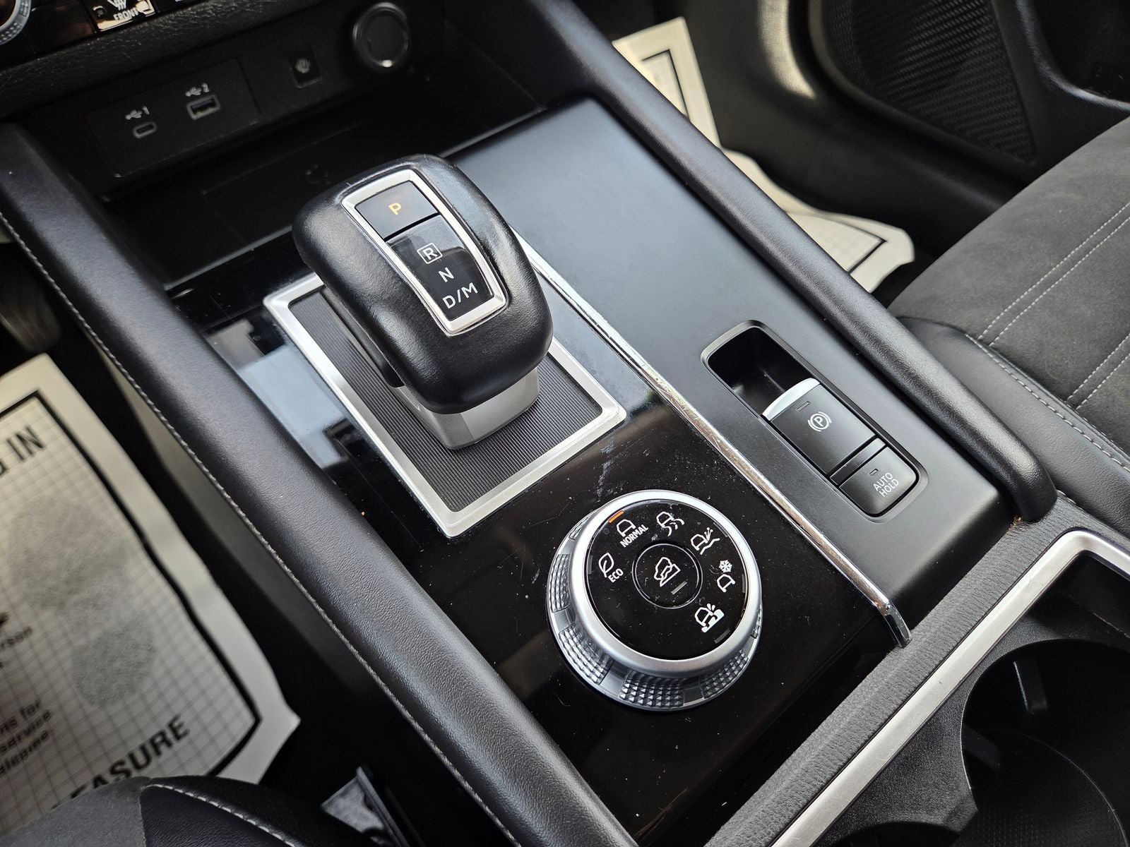 2024 Mitsubishi Outlander SE Black Edition