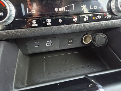 2024 Mitsubishi Outlander SE Black Edition
