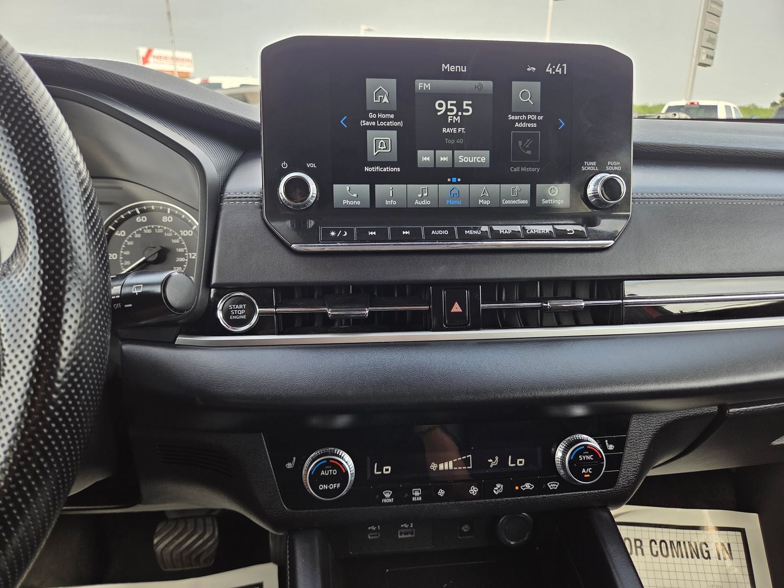 2024 Mitsubishi Outlander SE Black Edition