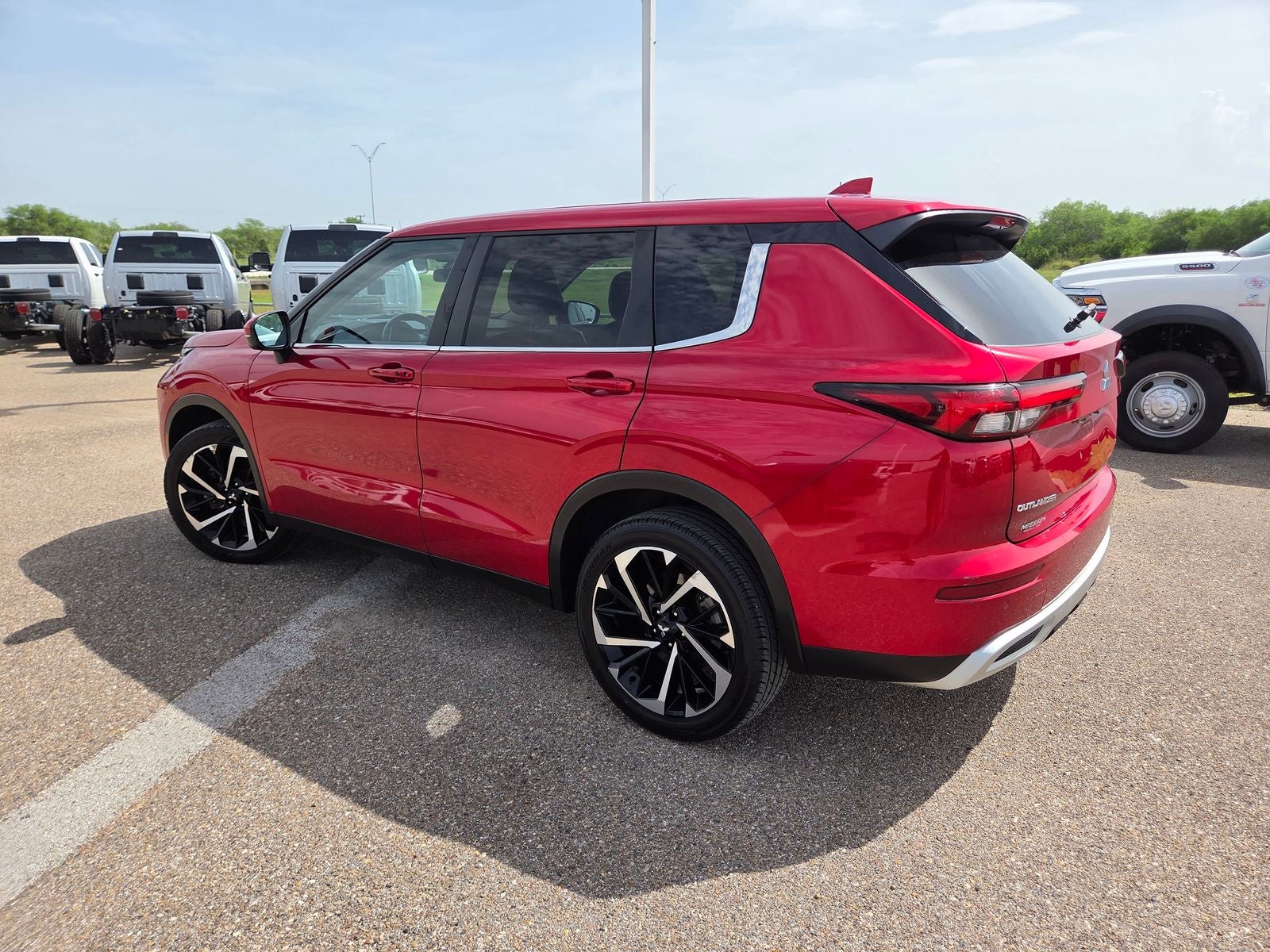 2024 Mitsubishi Outlander SE Black Edition