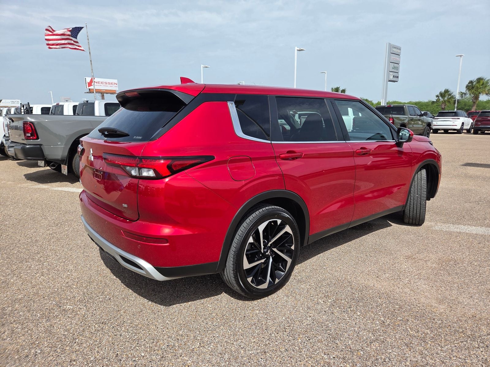 2024 Mitsubishi Outlander SE Black Edition