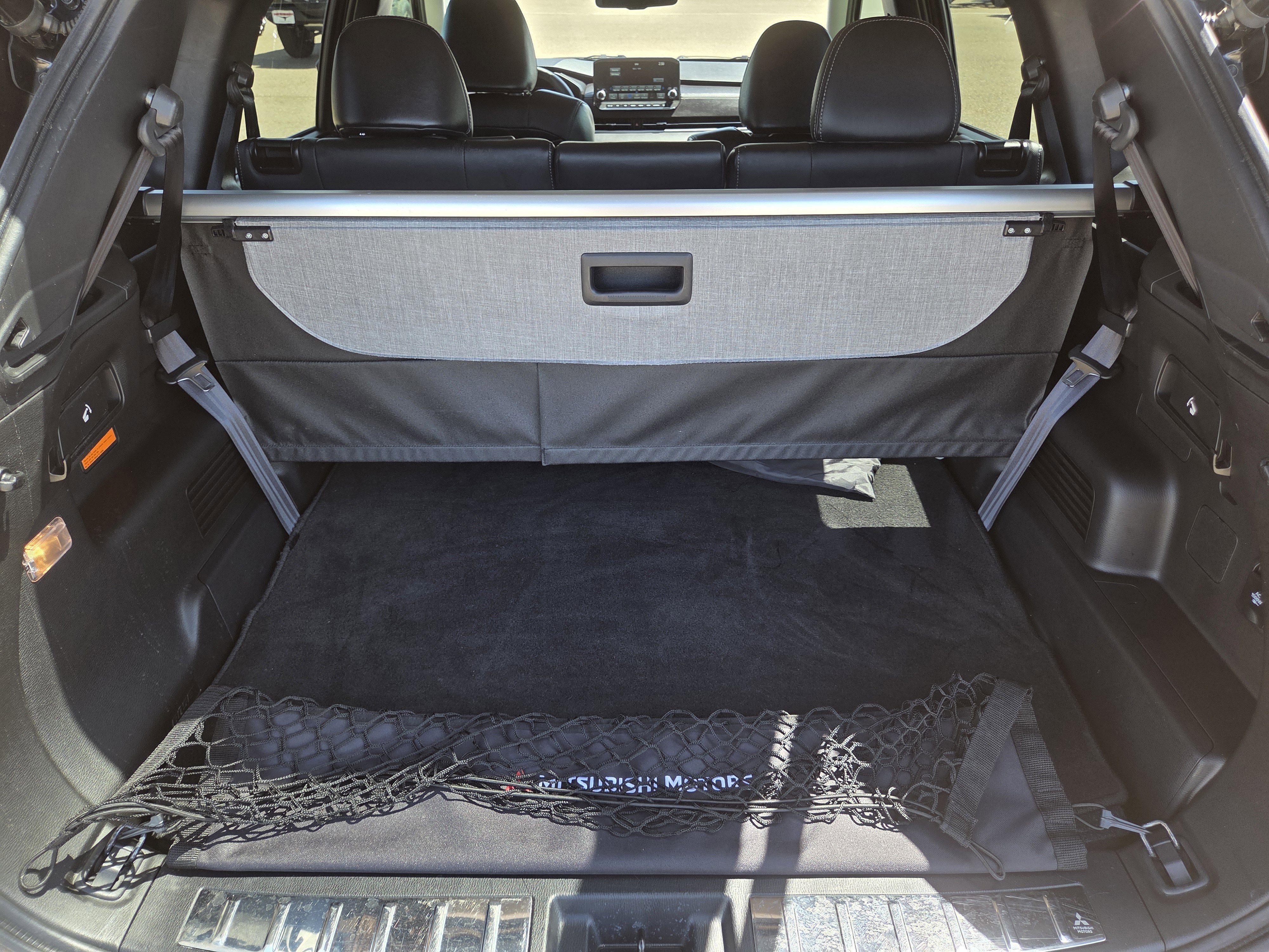 2024 Mitsubishi Outlander Plug-In Hybrid SEL Black Edition