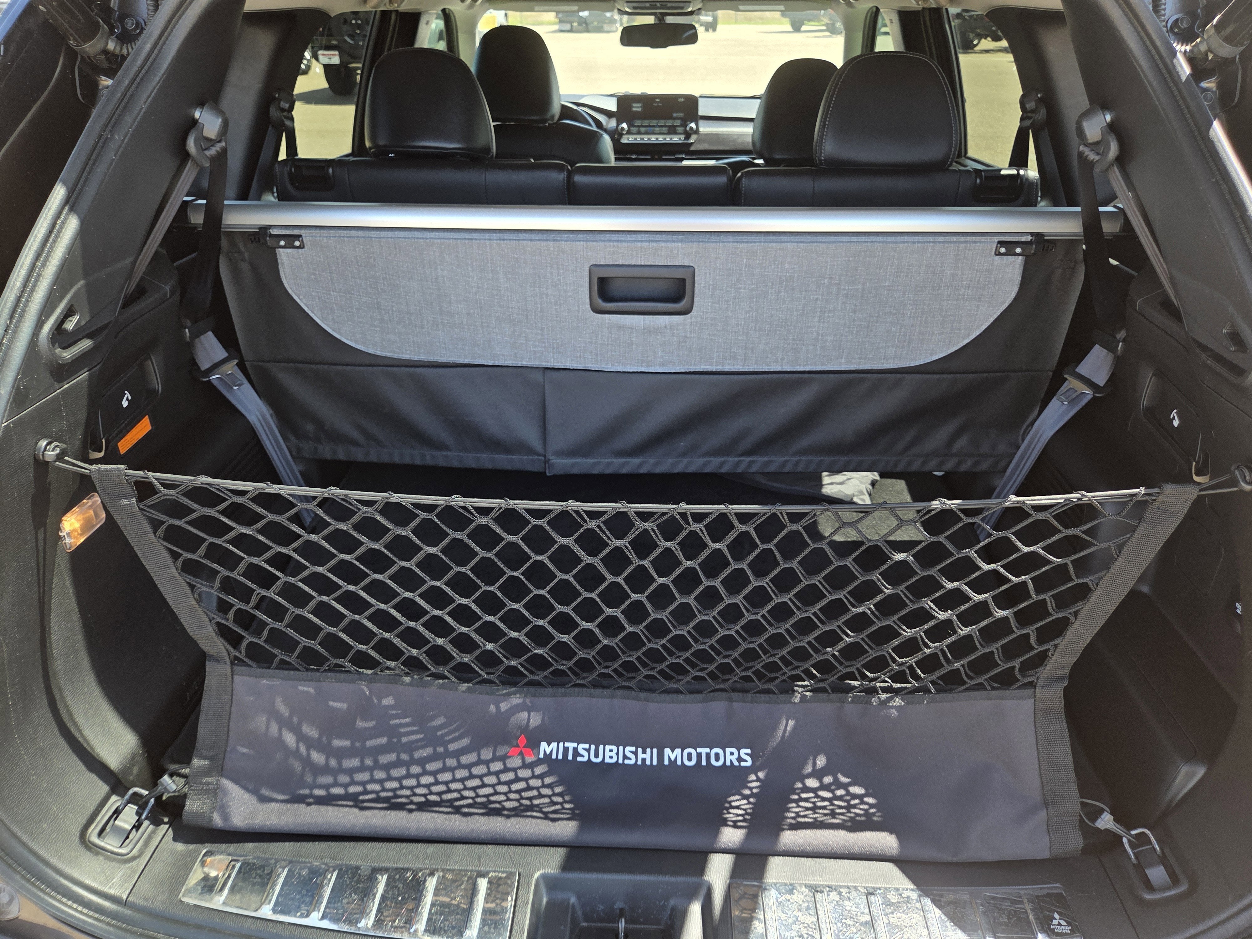 2024 Mitsubishi Outlander Plug-In Hybrid SEL Black Edition