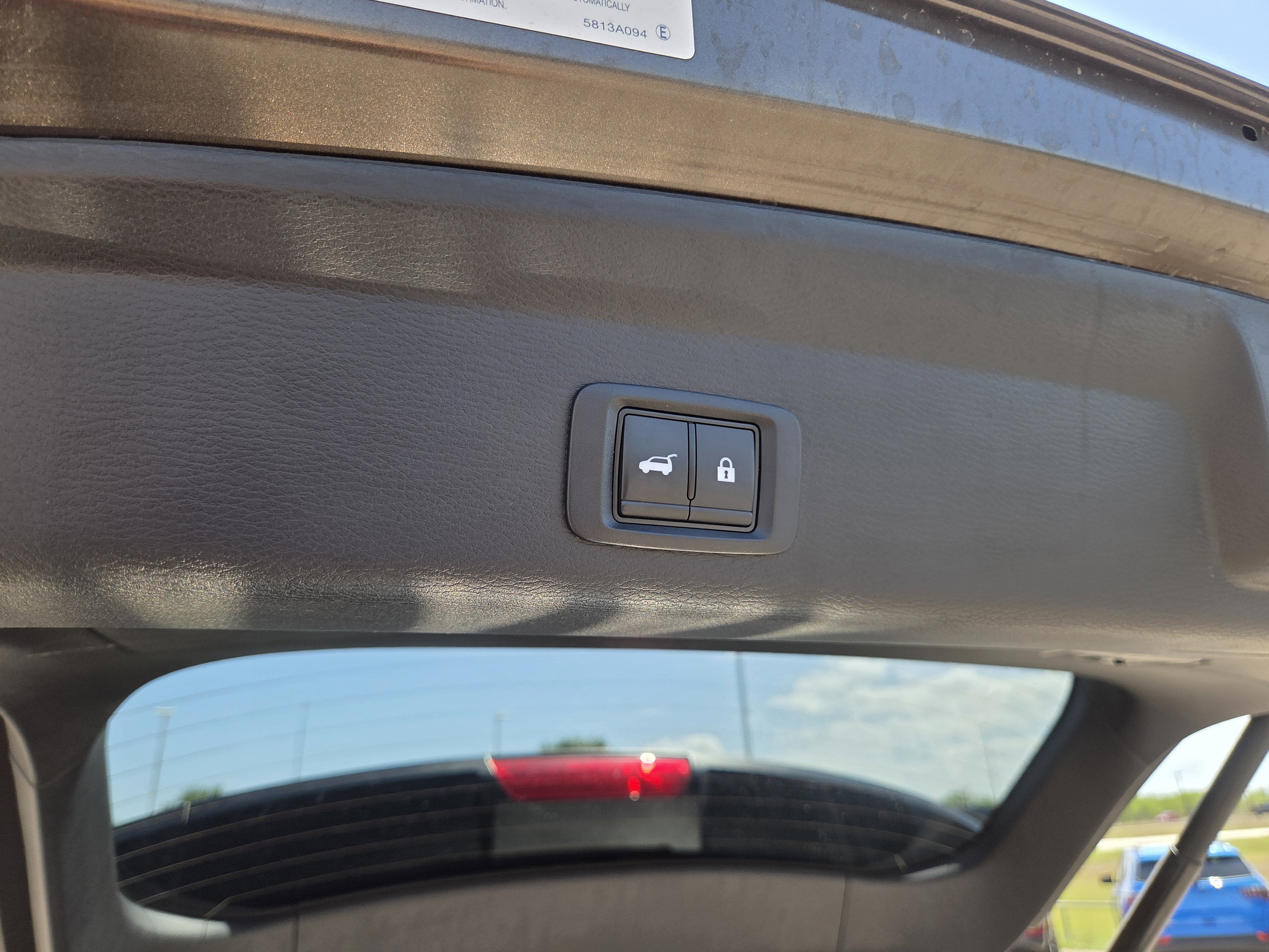2024 Mitsubishi Outlander Plug-In Hybrid SEL Black Edition
