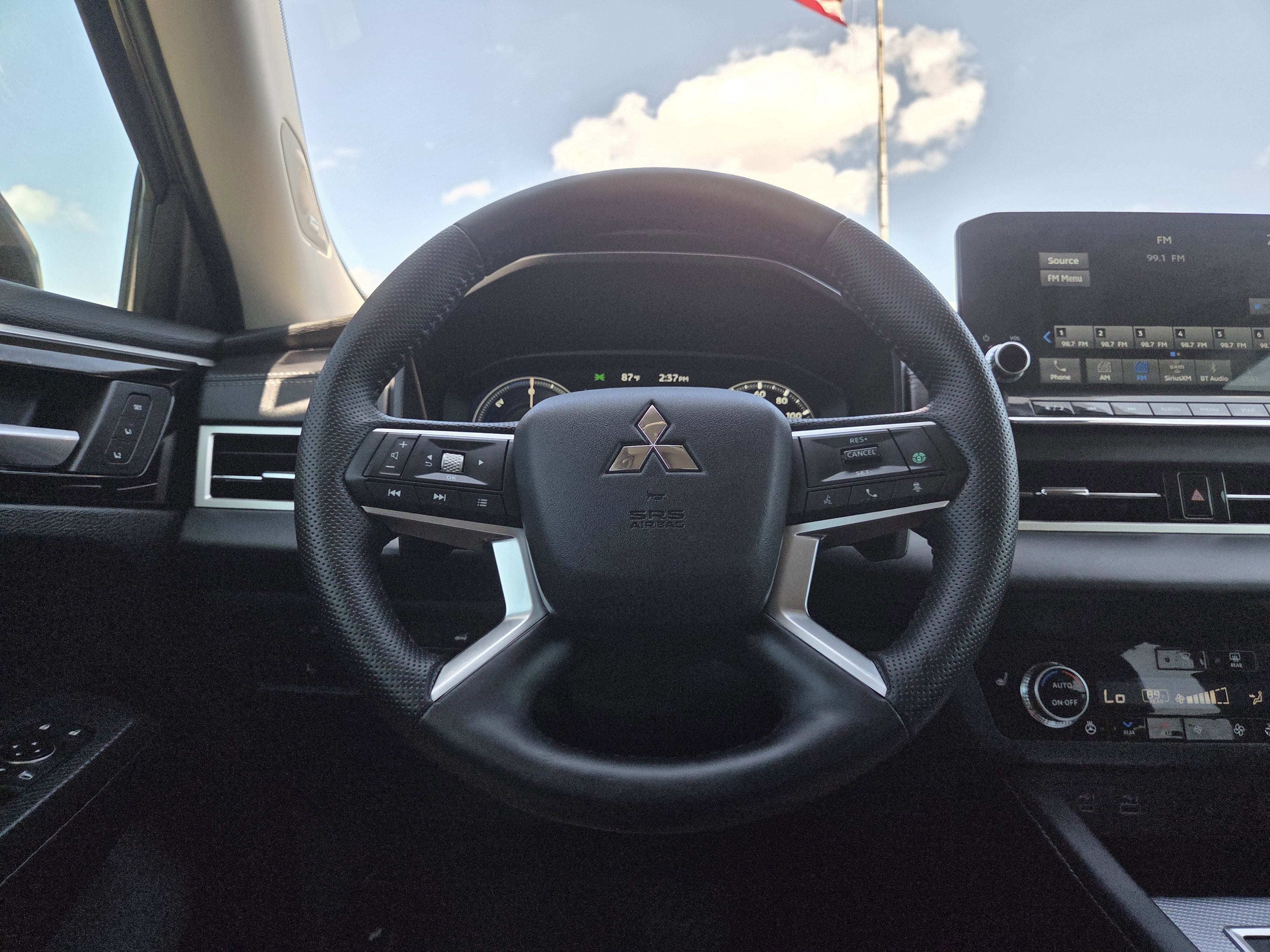 2024 Mitsubishi Outlander Plug-In Hybrid SEL Black Edition