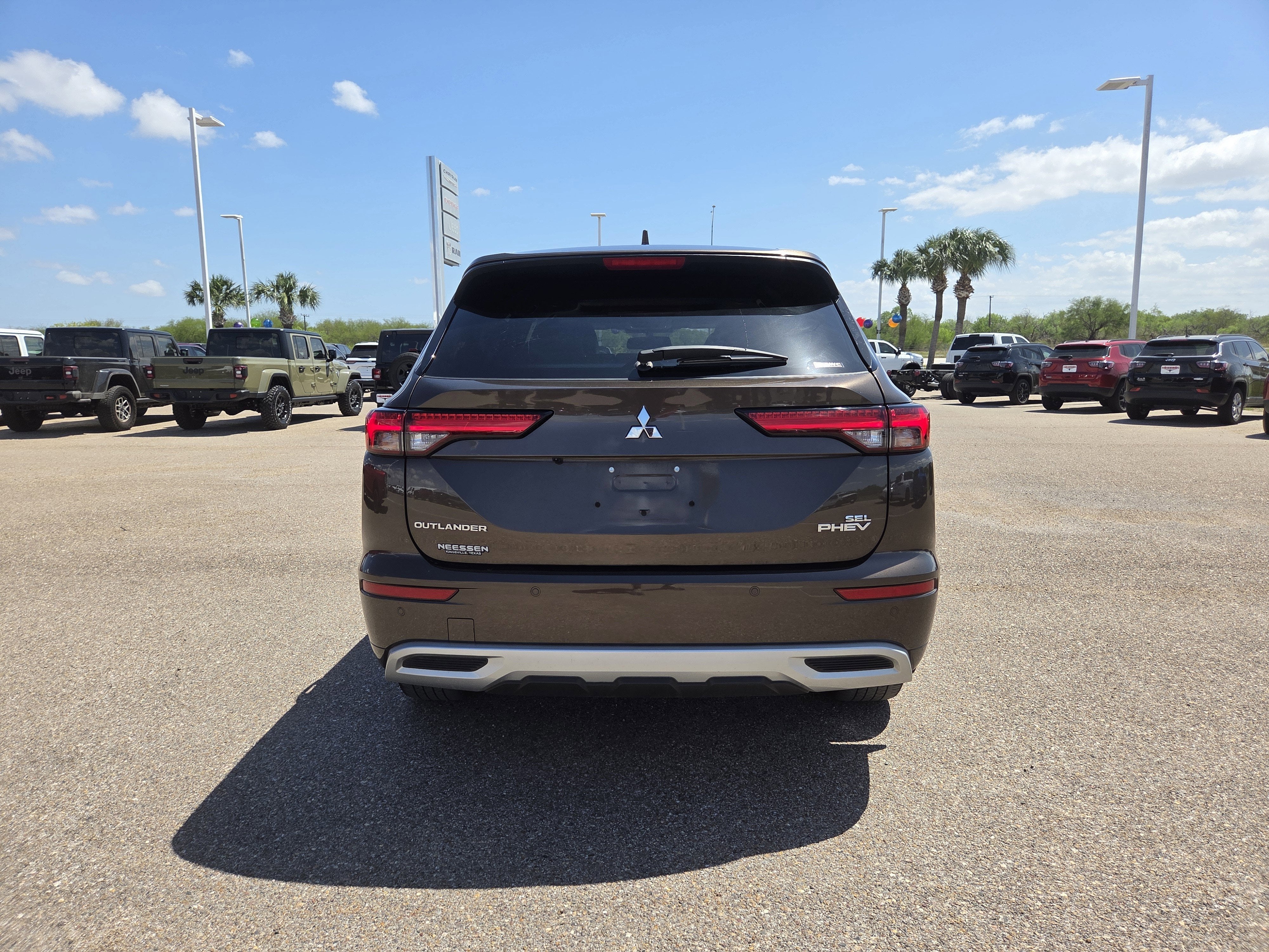 2024 Mitsubishi Outlander Plug-In Hybrid SEL Black Edition