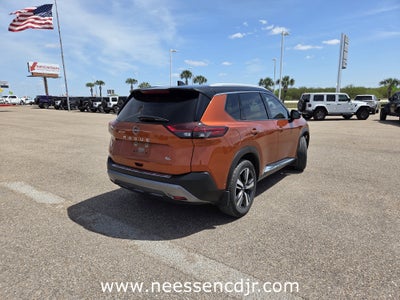 2023 Nissan Rogue SL