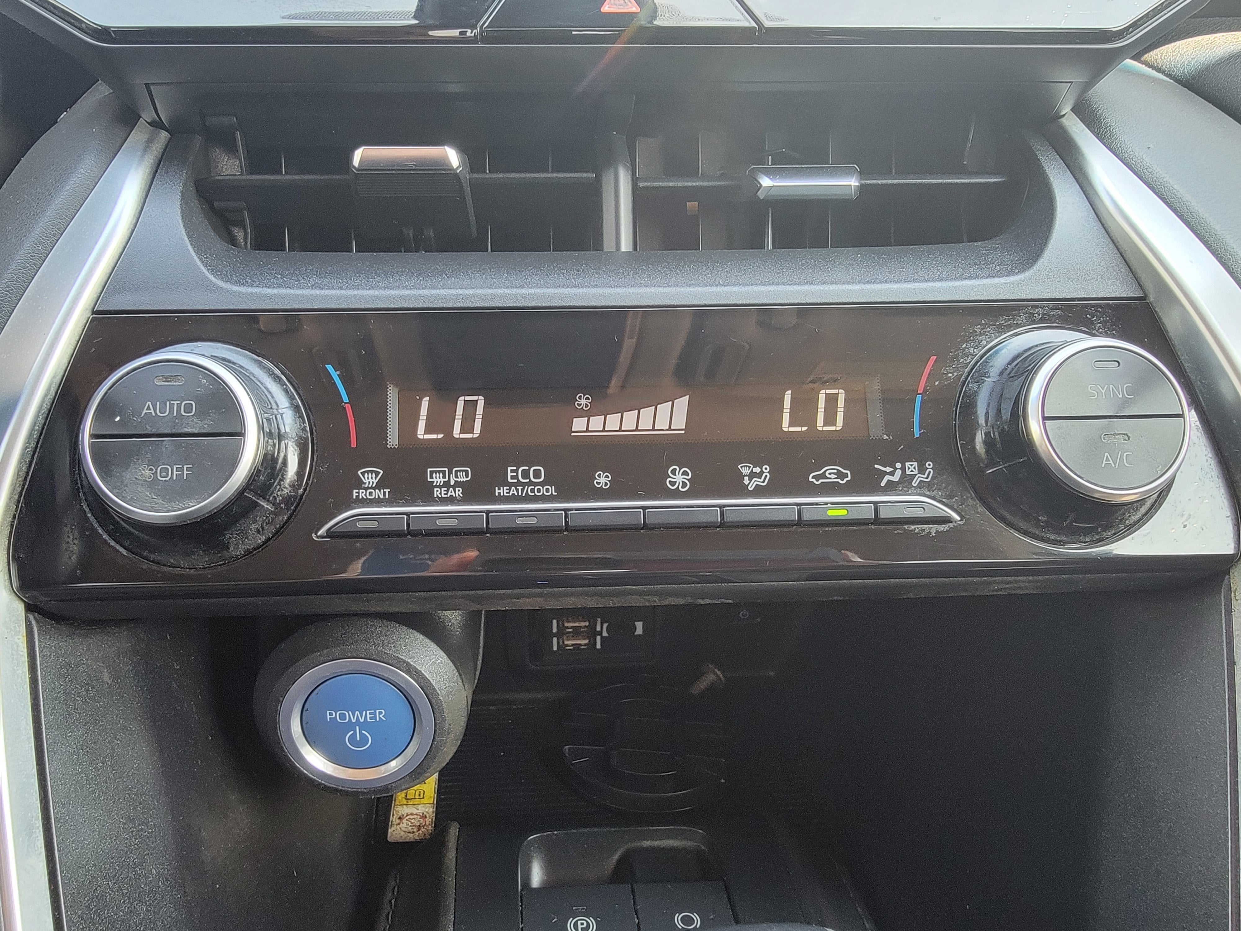 2022 Toyota Venza LE