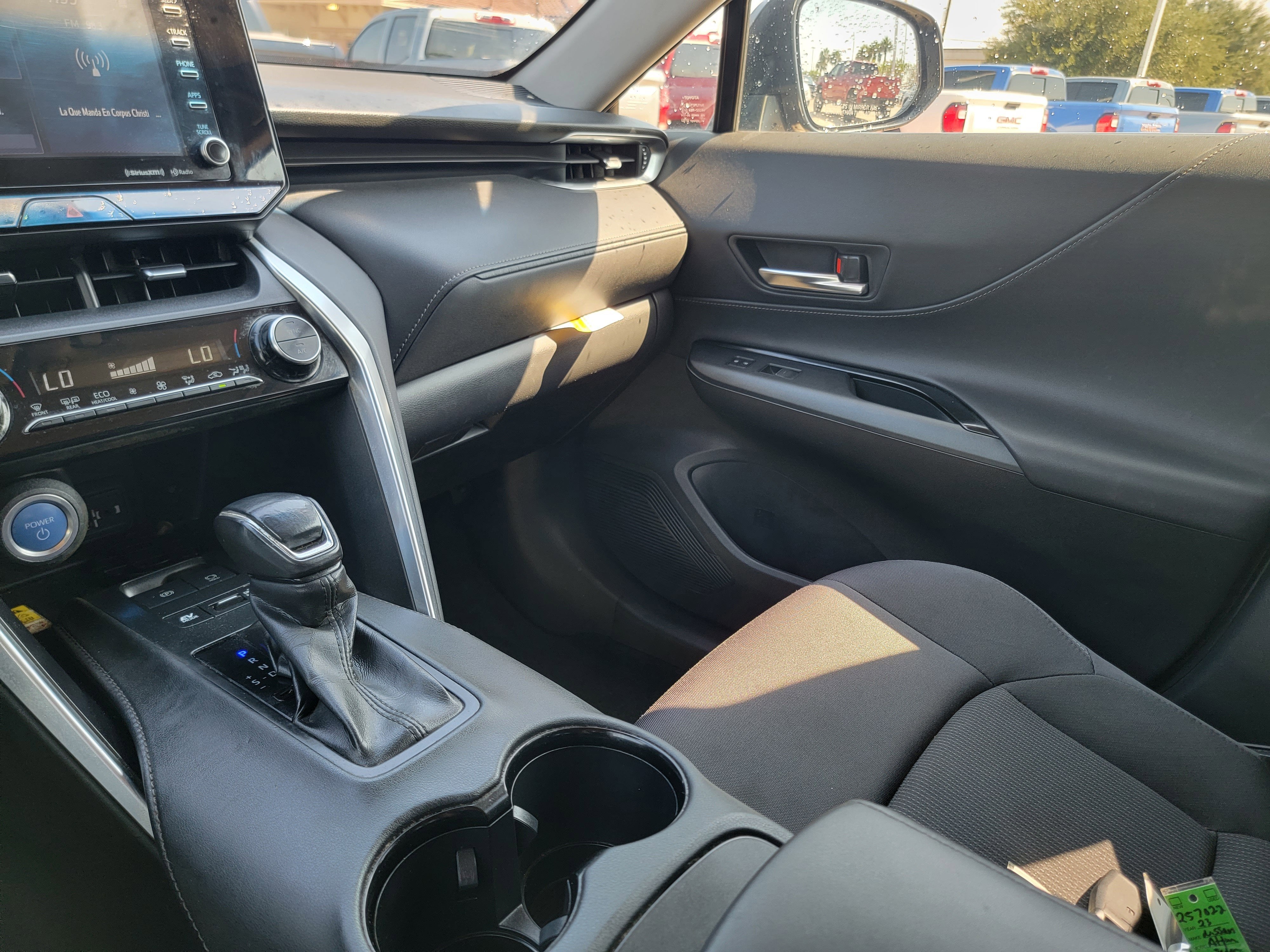 2022 Toyota Venza LE