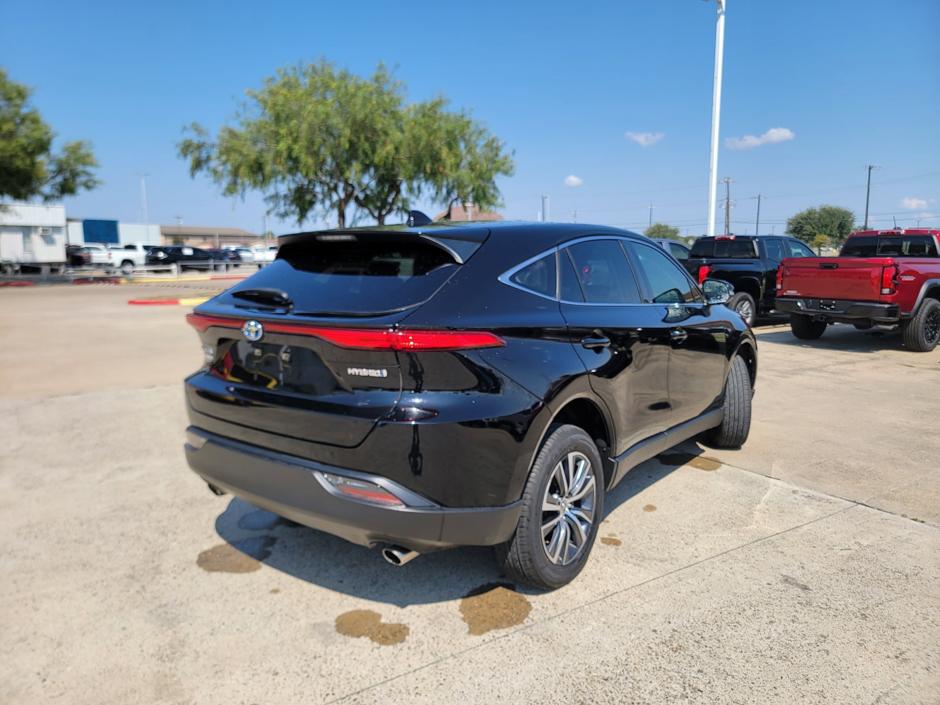 2022 Toyota Venza LE