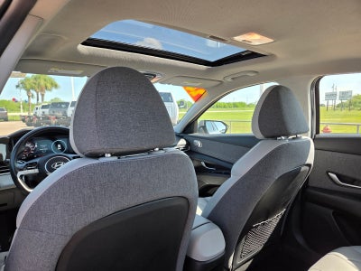 2024 Hyundai Elantra Limited