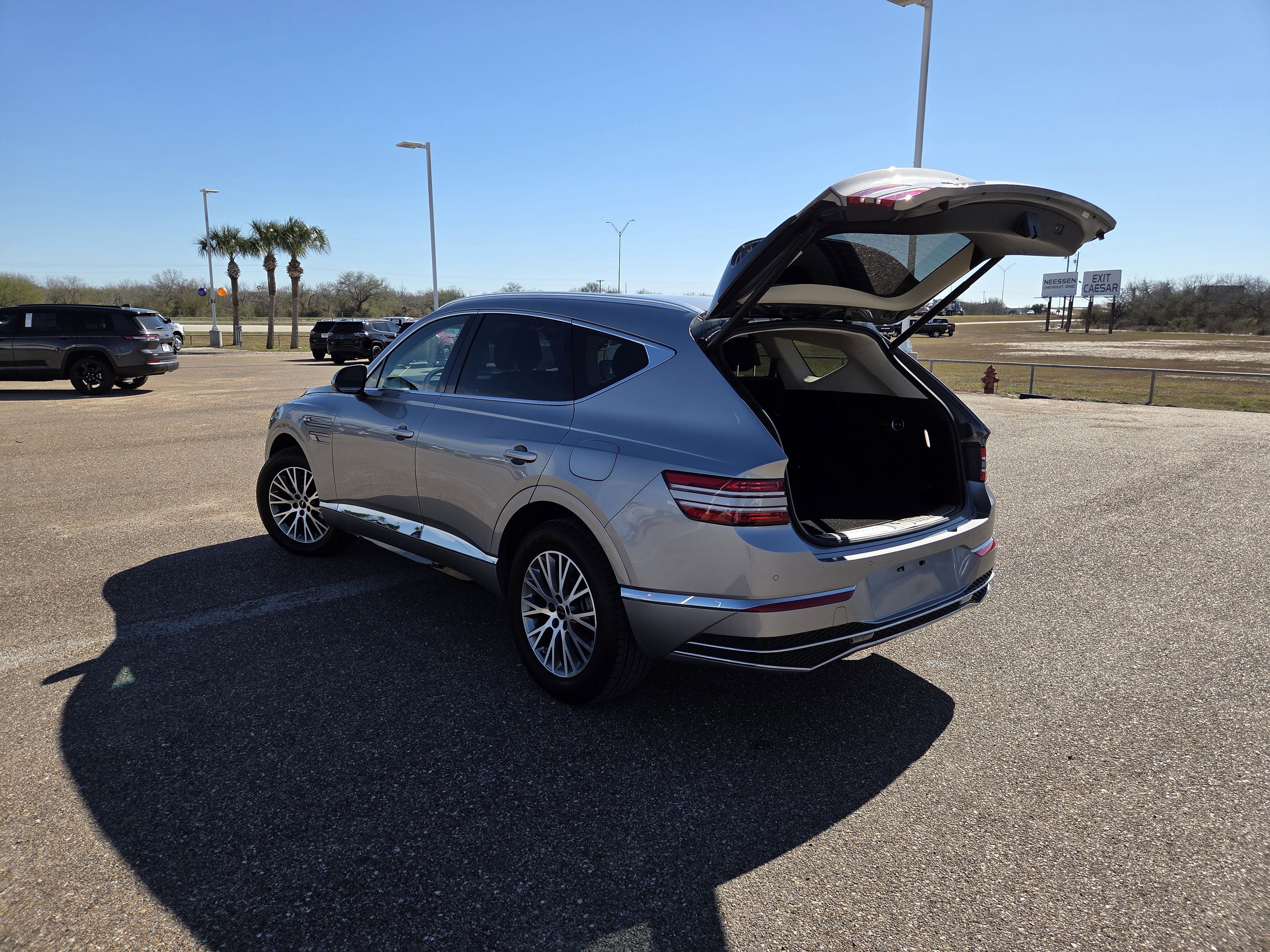 2025 Genesis GV80 Standard