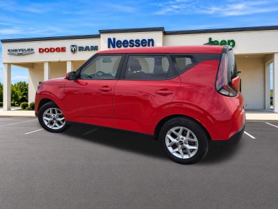 2025 Kia Soul LX