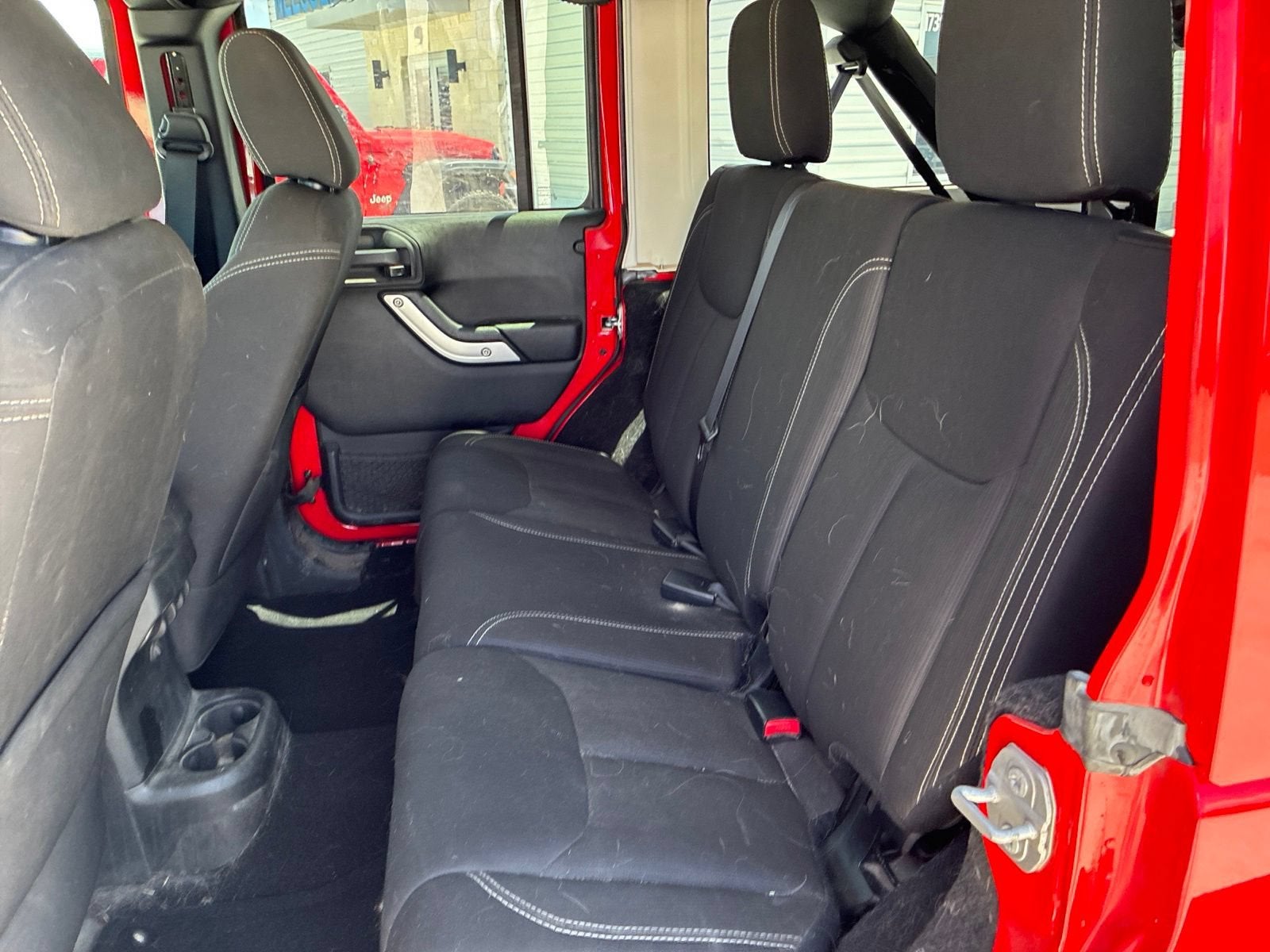 2016 Jeep Wrangler Unlimited Sahara