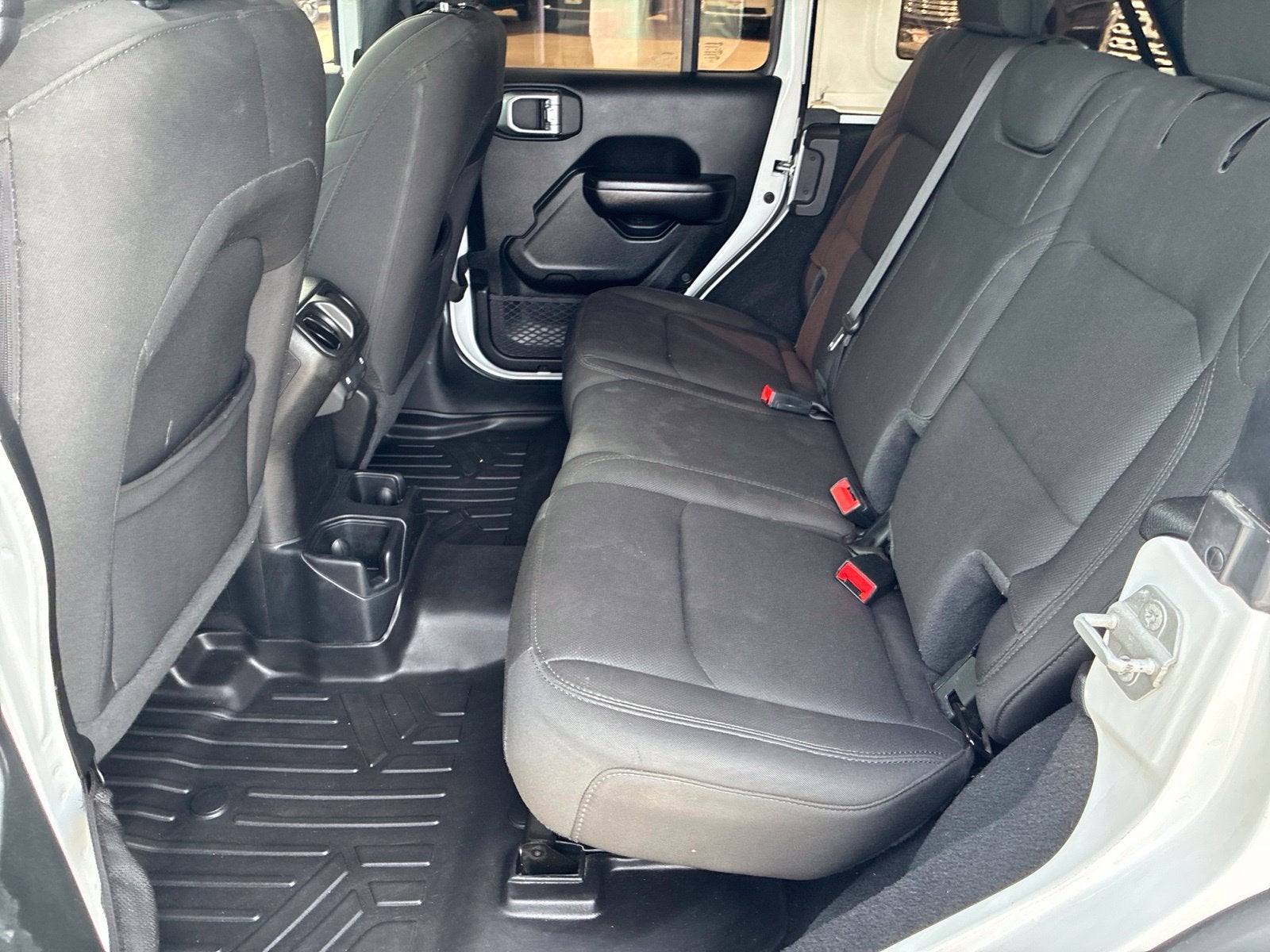 2020 Jeep WRANGLER UNLIMI Base