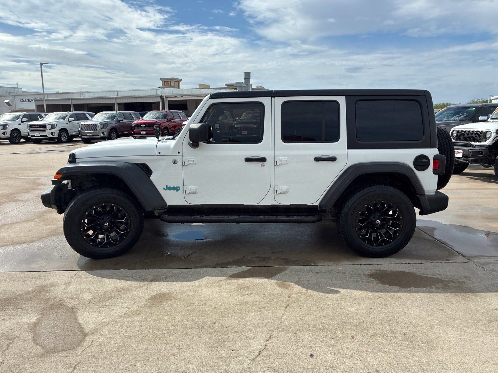 2020 Jeep WRANGLER UNLIMI Base