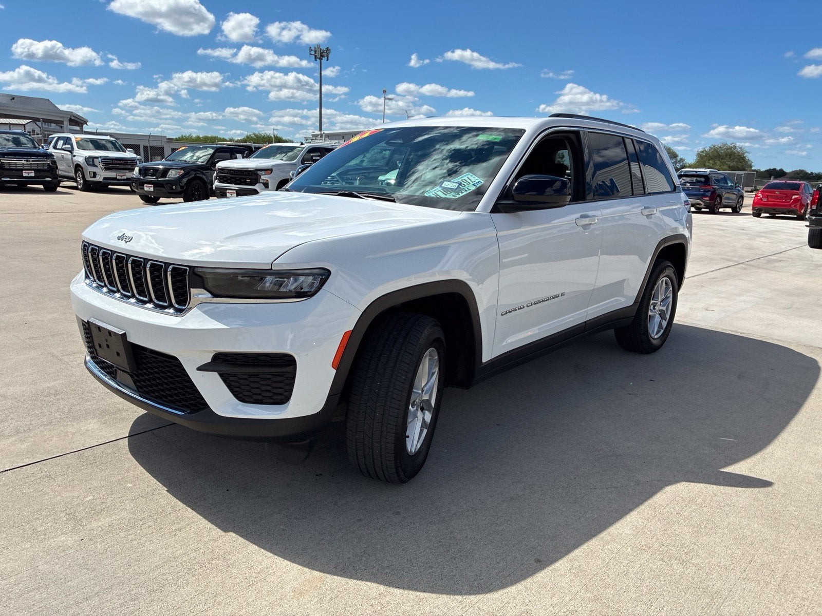 2024 Jeep Grand Cherokee Laredo X