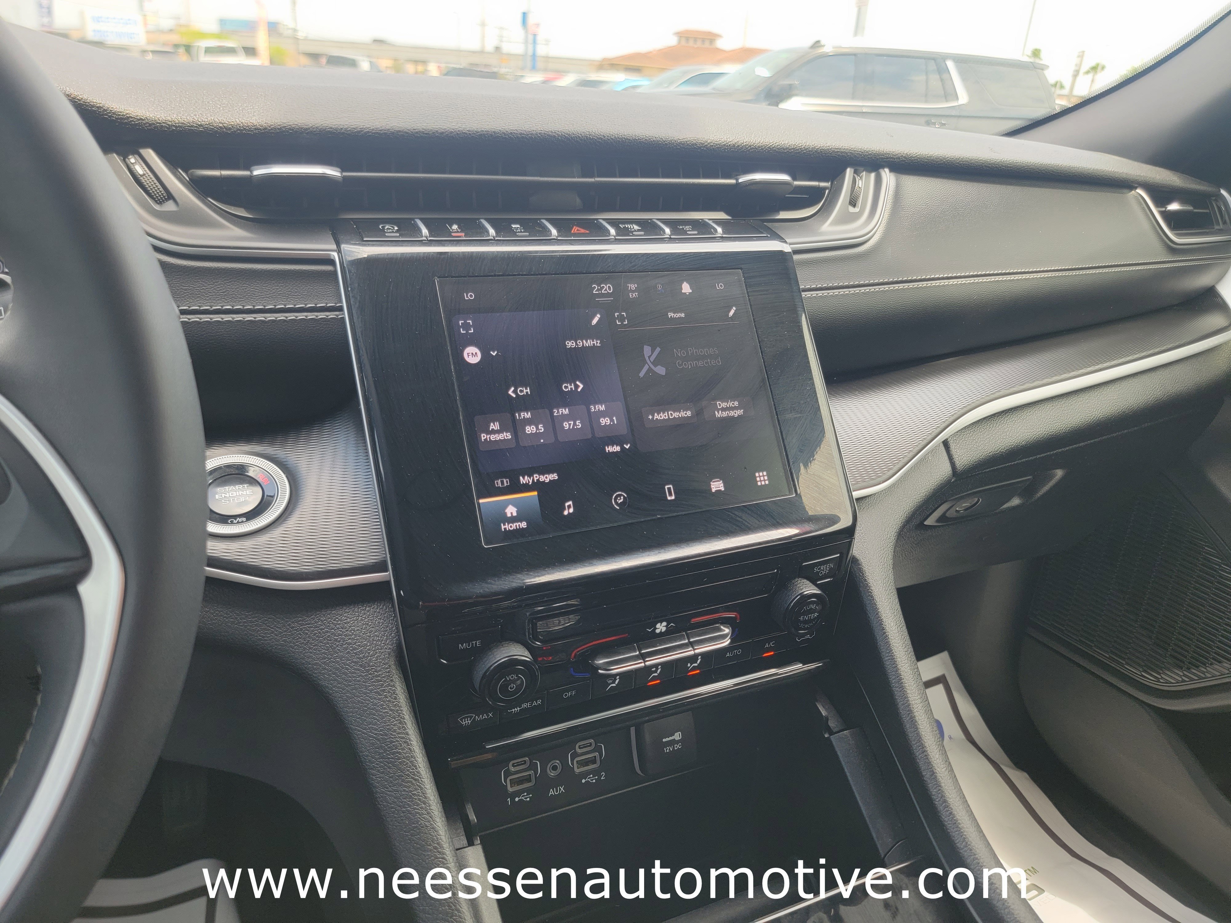 2025 Jeep Grand Cherokee Laredo X