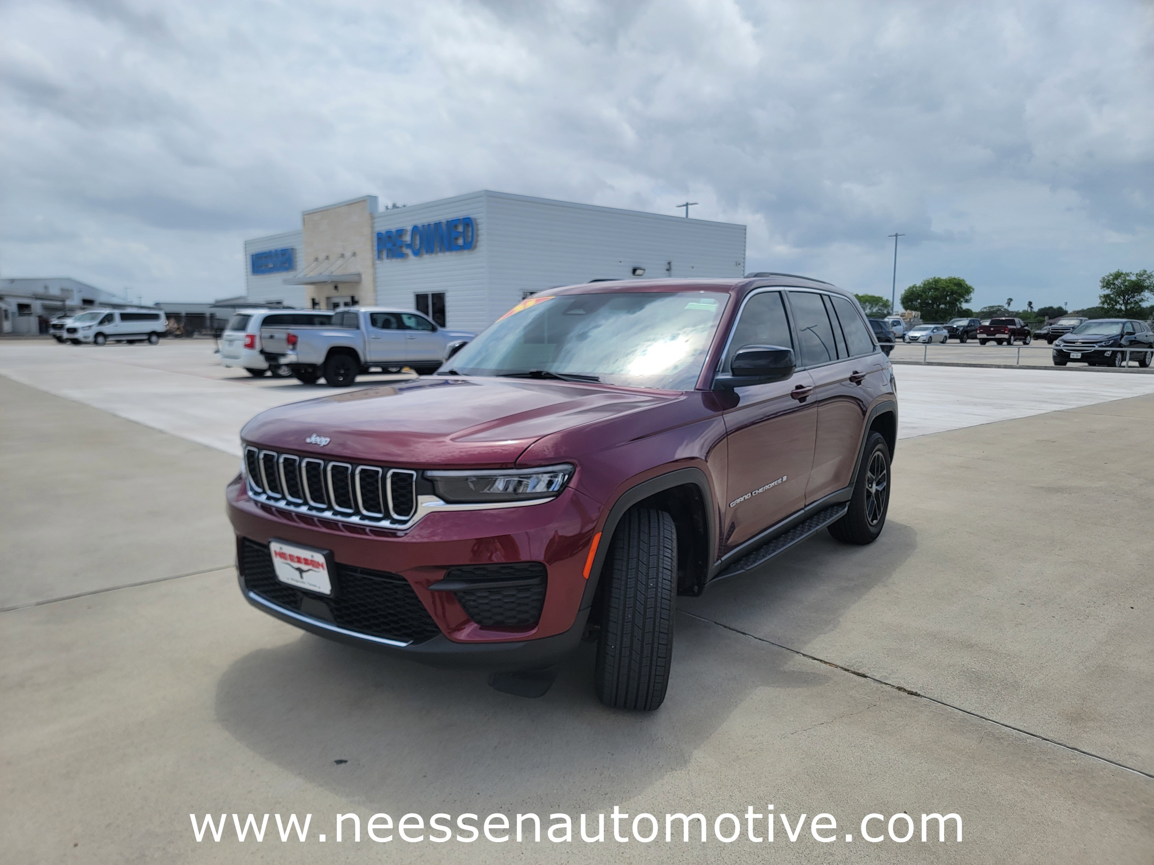 2025 Jeep Grand Cherokee Laredo X