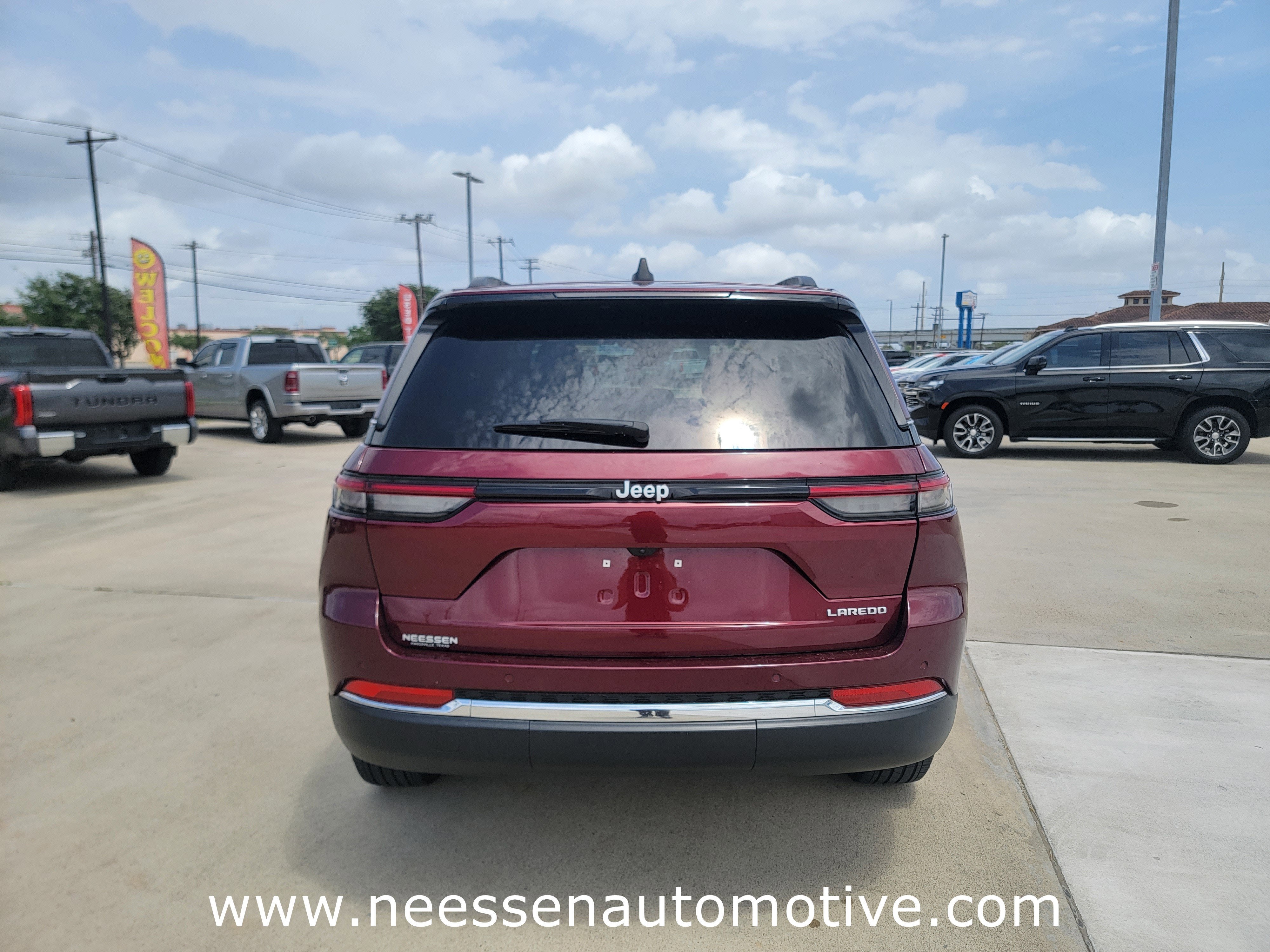 2025 Jeep Grand Cherokee Laredo X