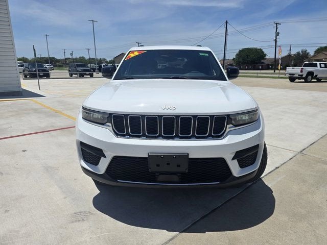 2025 Jeep Grand Cherokee Laredo